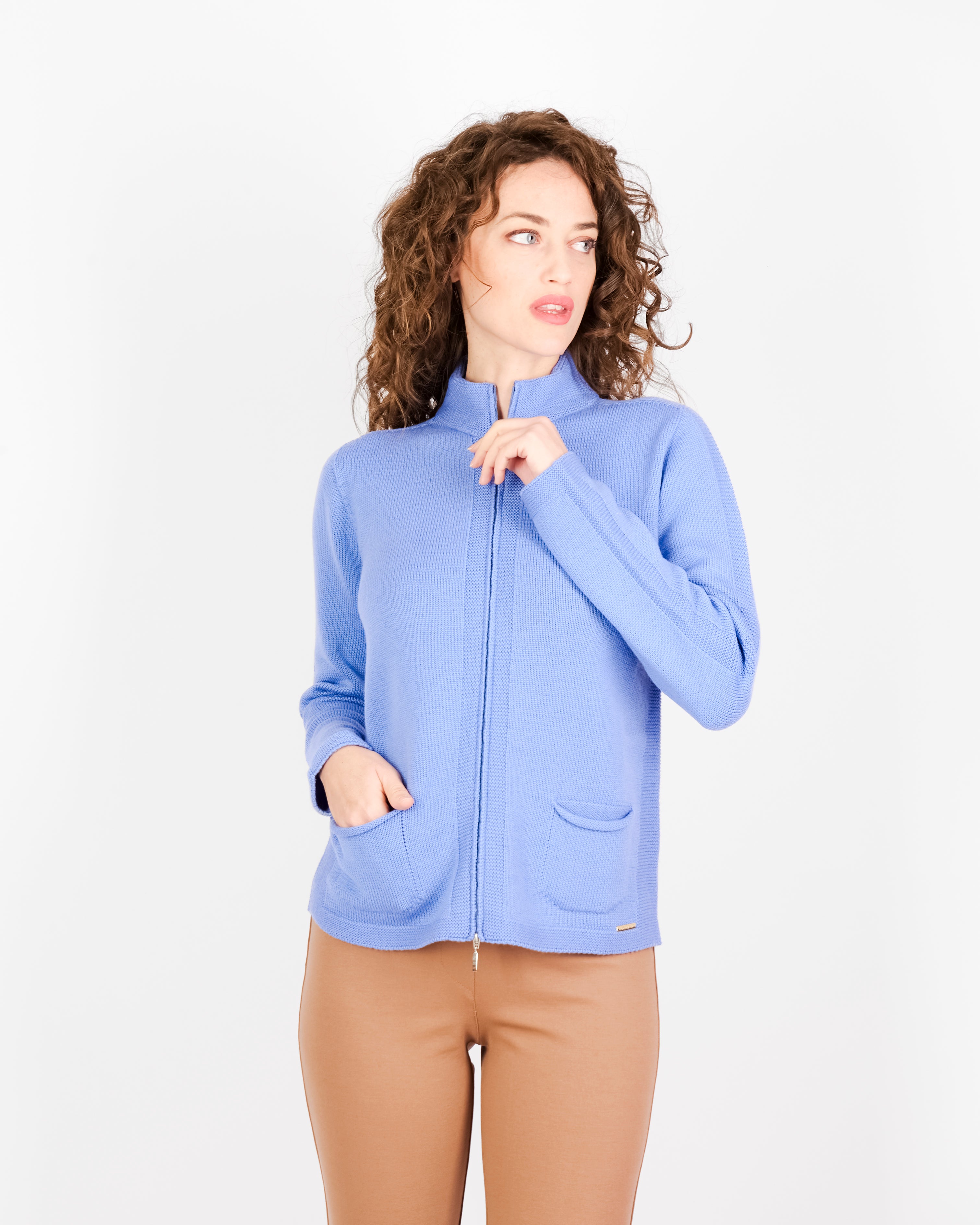 Cardigan zip pura lana con tasche AZ8152