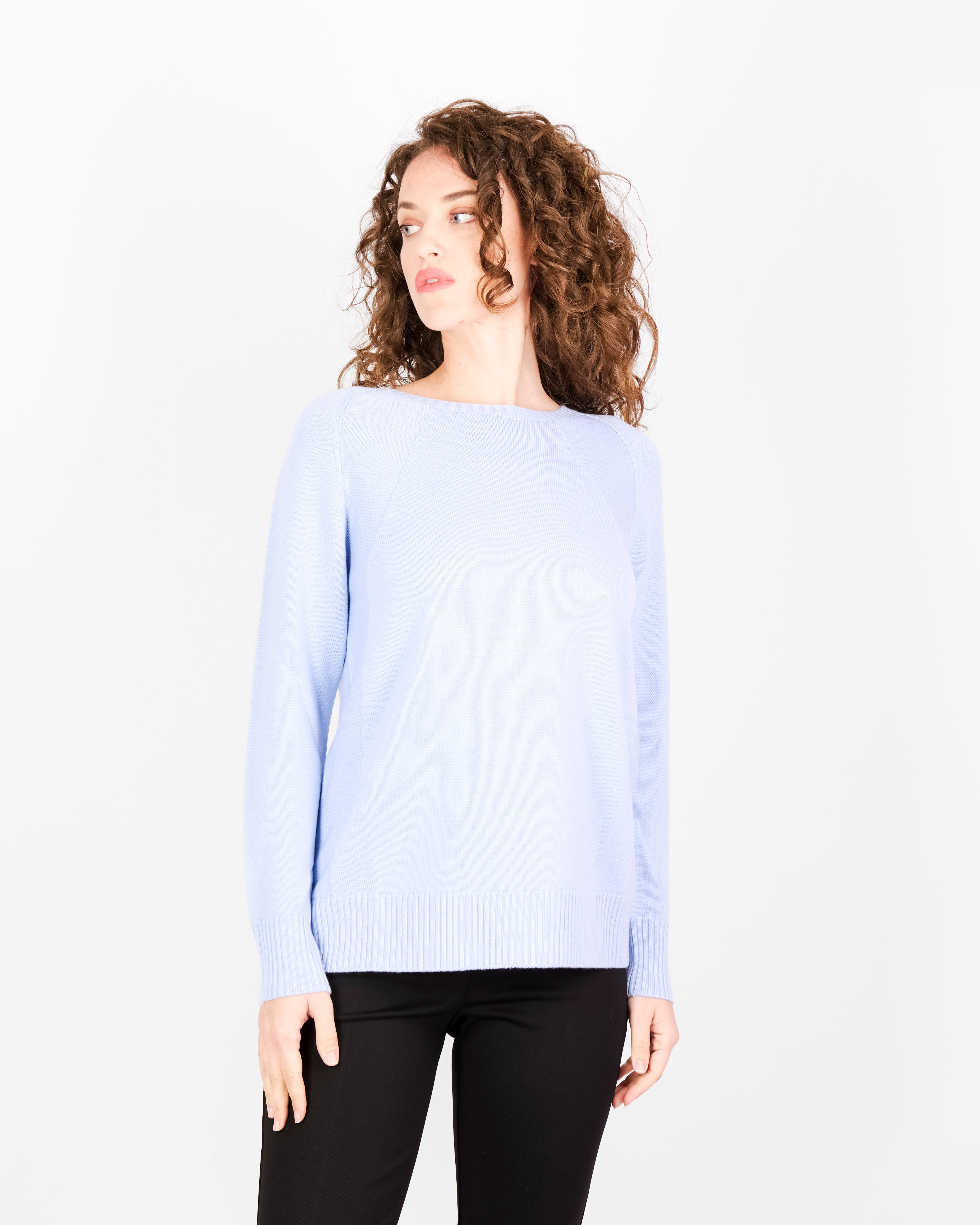 Maglia girocollo pura lana svasata W-250