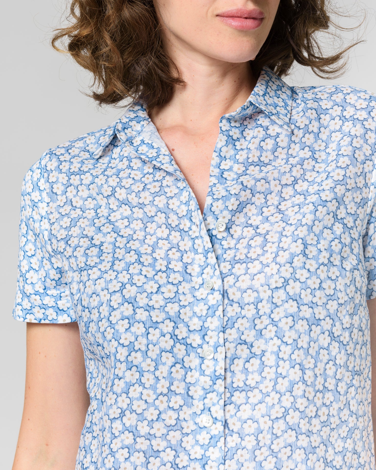 Camicia in lino fiori 2477