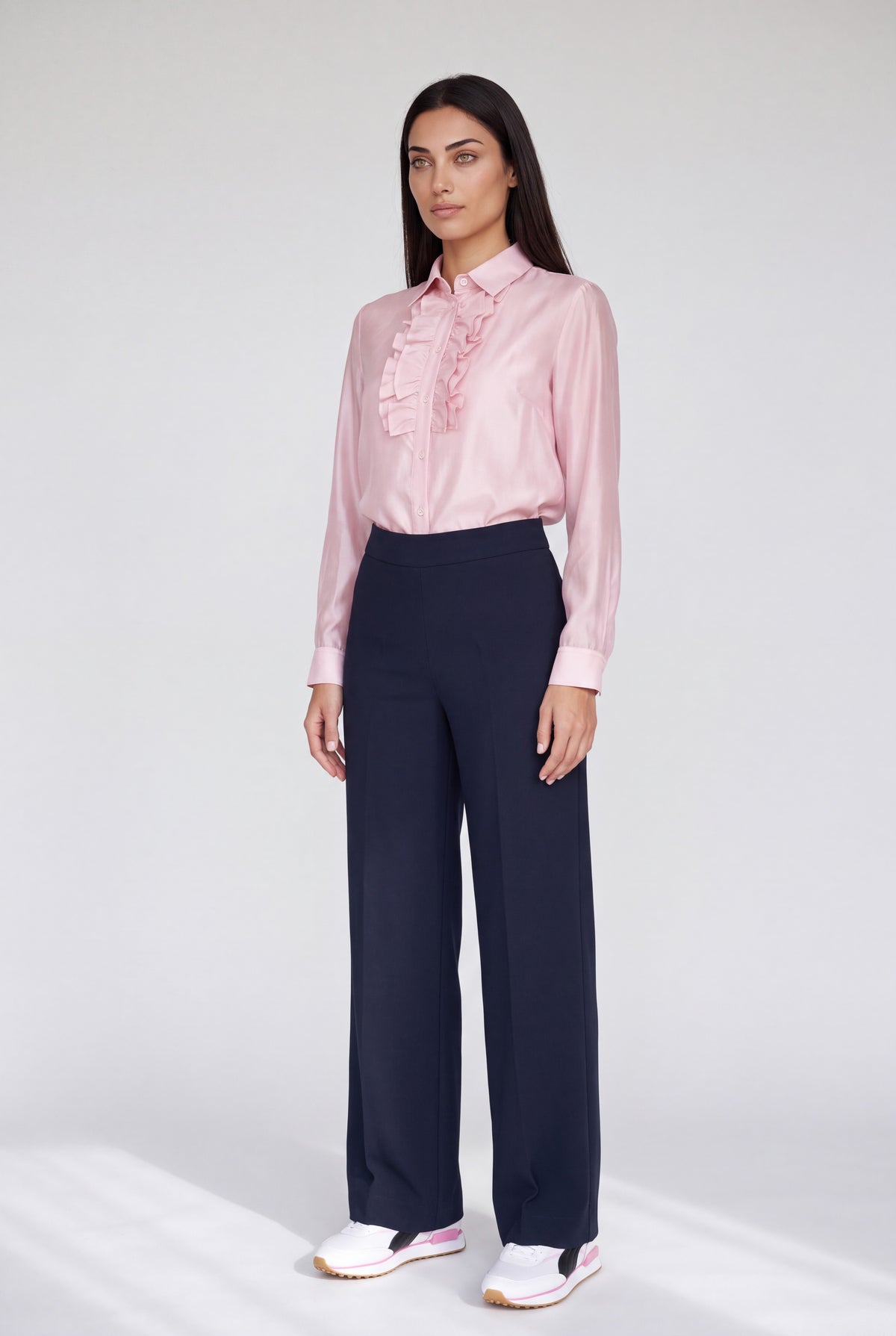 Pantalone palazzo donna nero in punto milano a vita alta con gamba larga e piega centrale