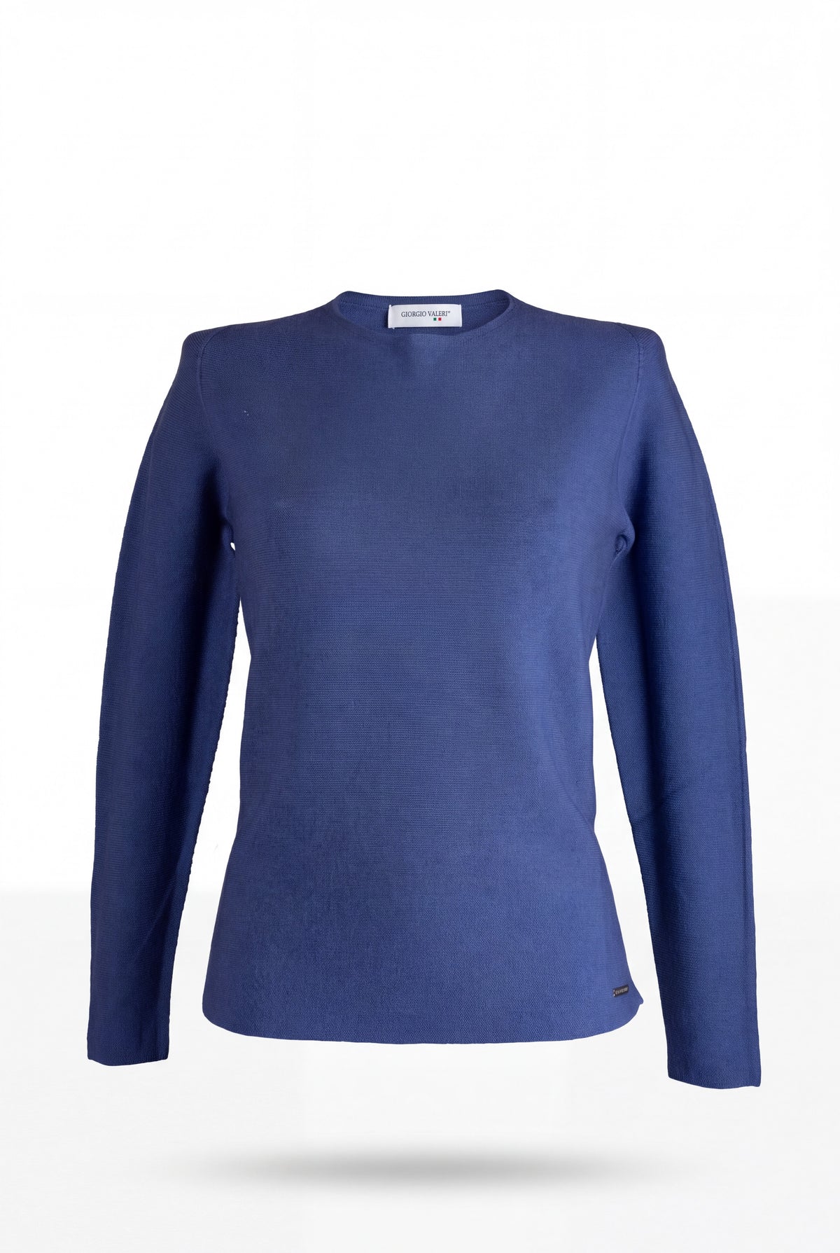 Maglia girocollo in pura lana verde con spacchetti laterali e lavorazione links, su sfondo neutro