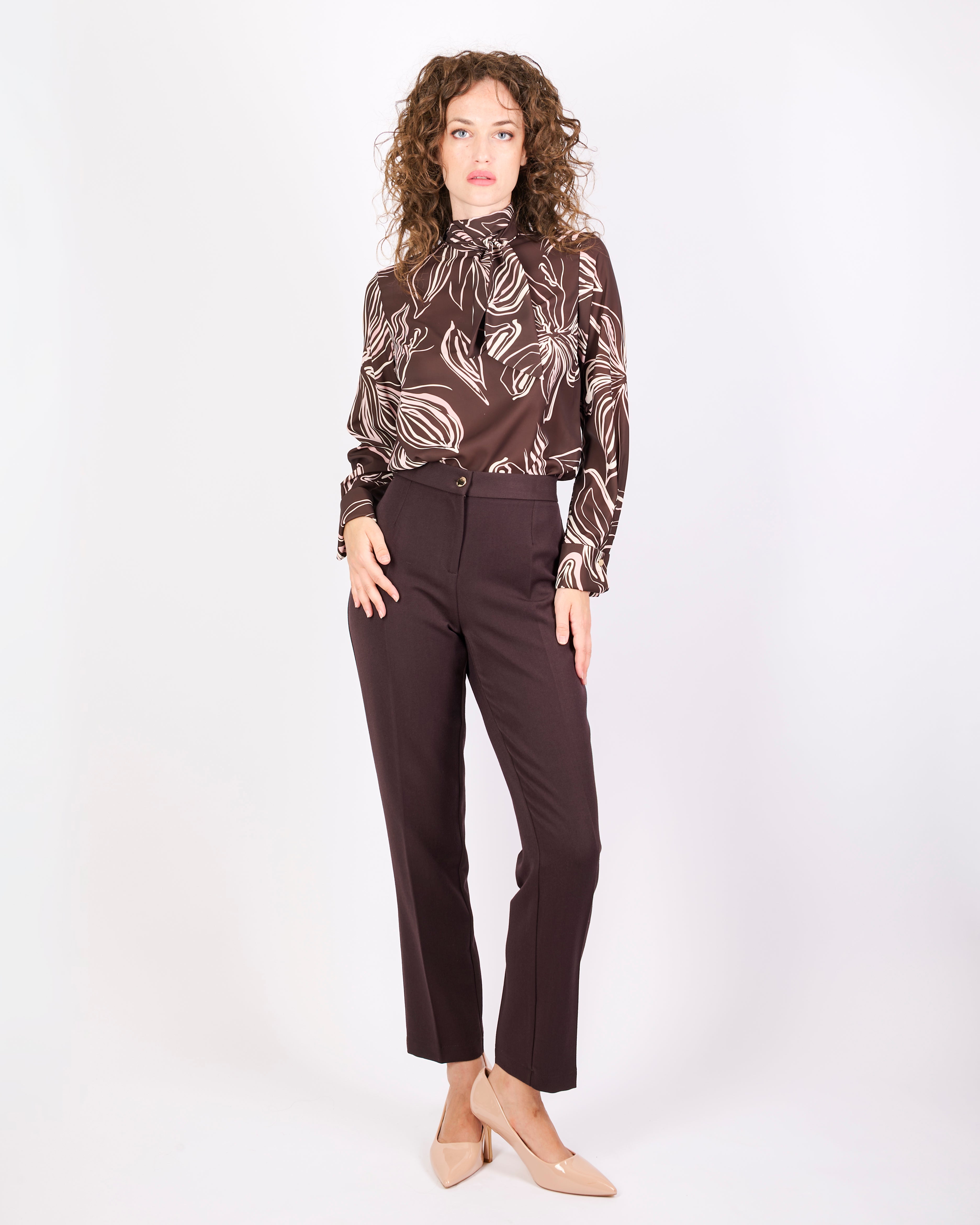 Pantaloni gamba dritta e leggins