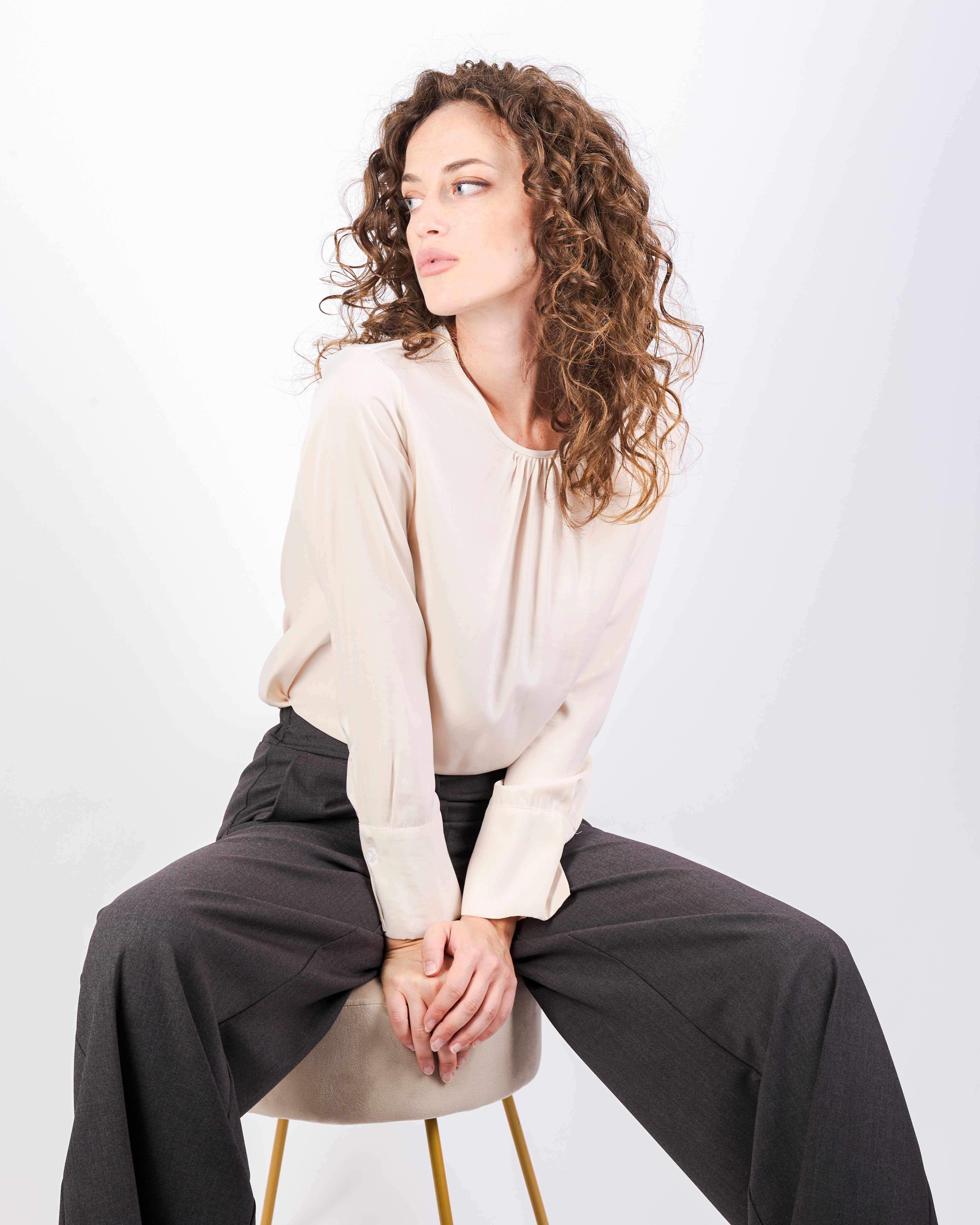 Blusa in viscosa unita H604/52