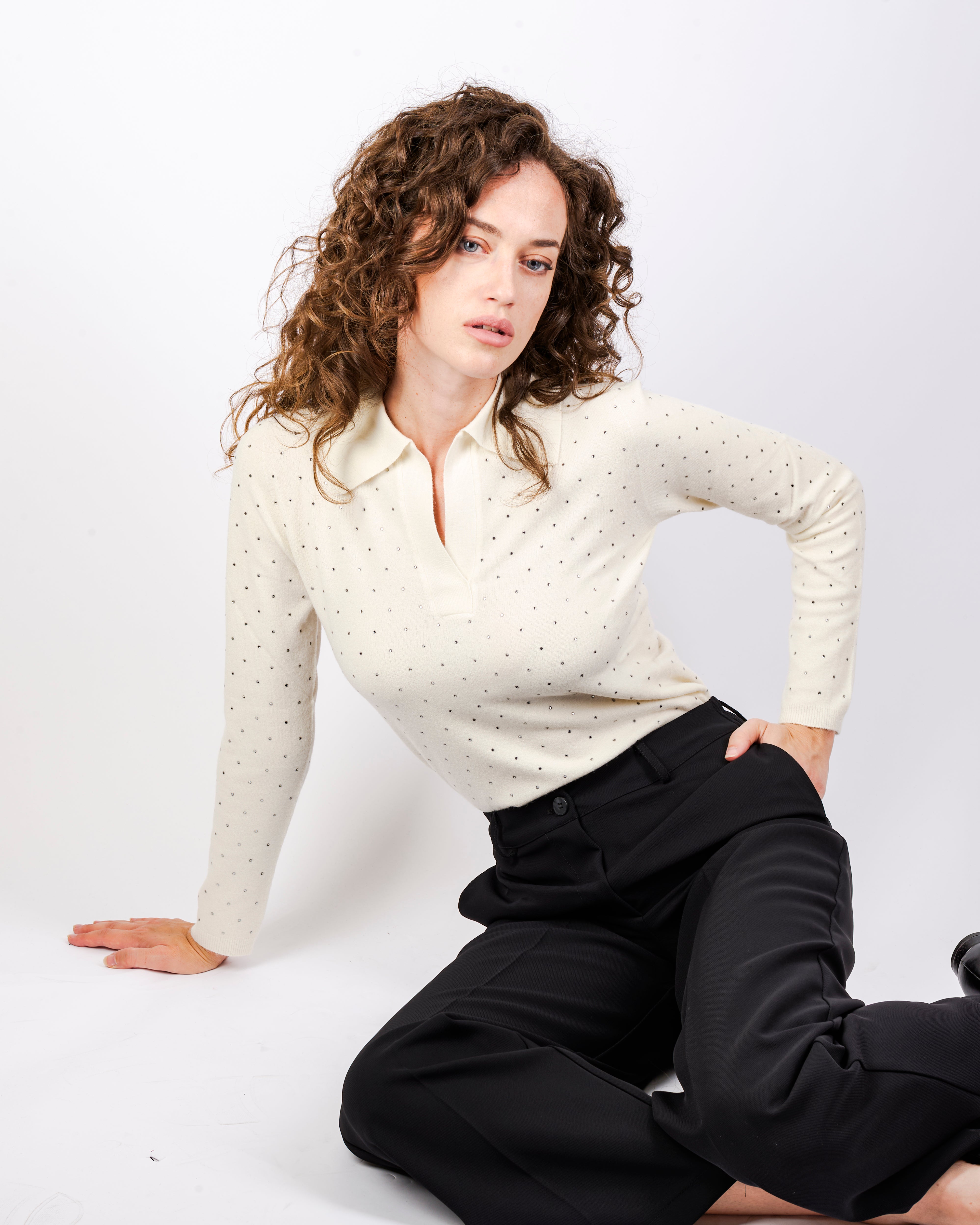 Pantalone largo elastico e bottone in cadì H168/24