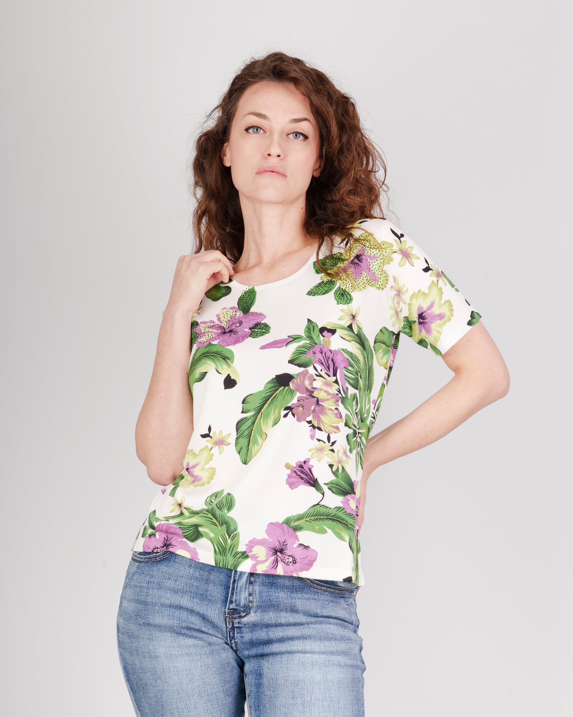 Maglia in viscosa fantasia fiori L823