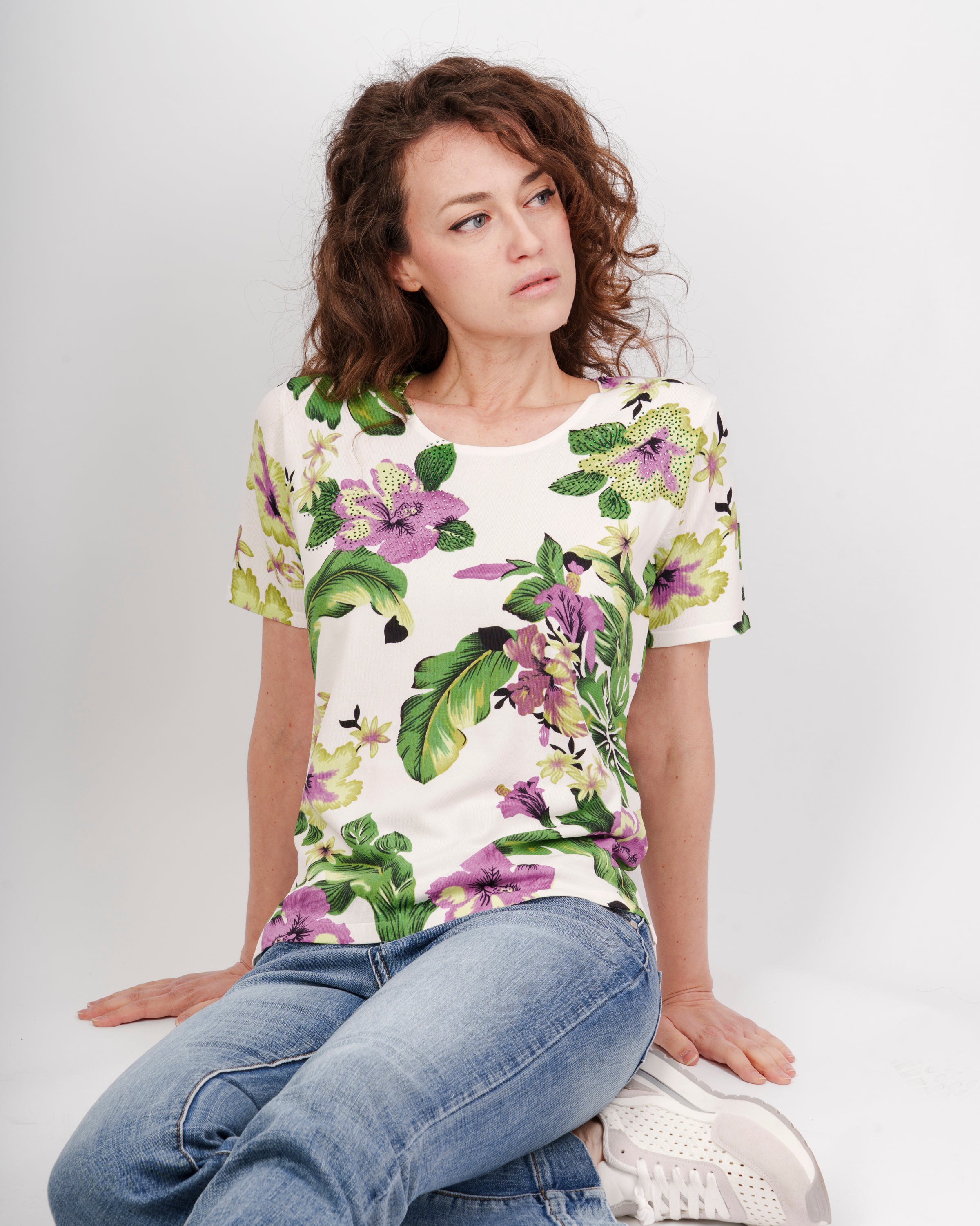 Maglia in viscosa fantasia fiori L823