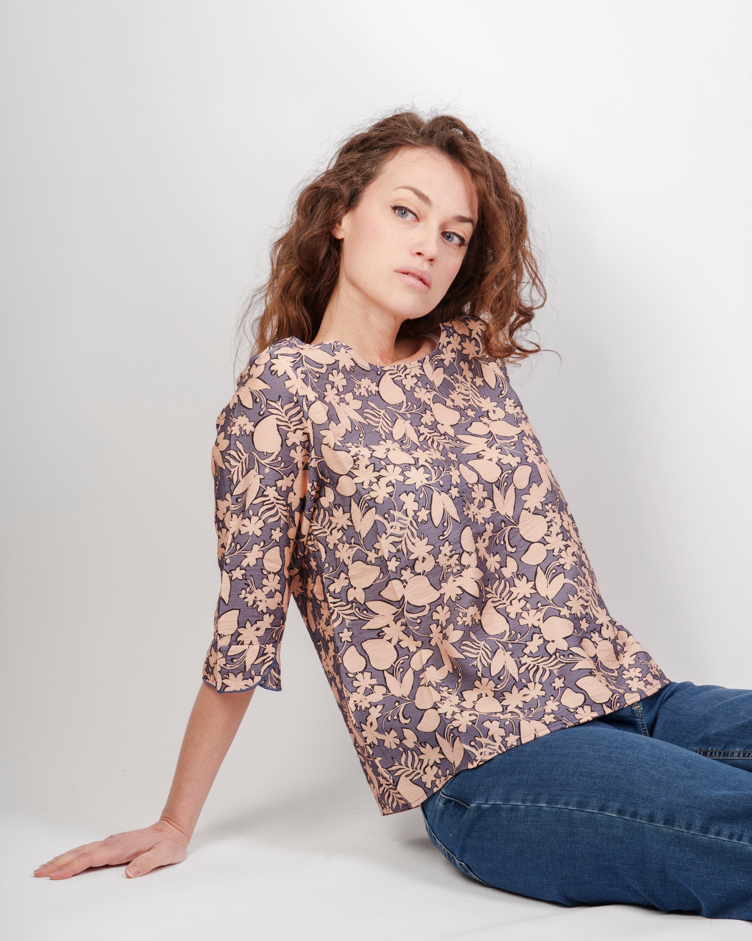 Maglia manica 3/4 stampa fiori S-181