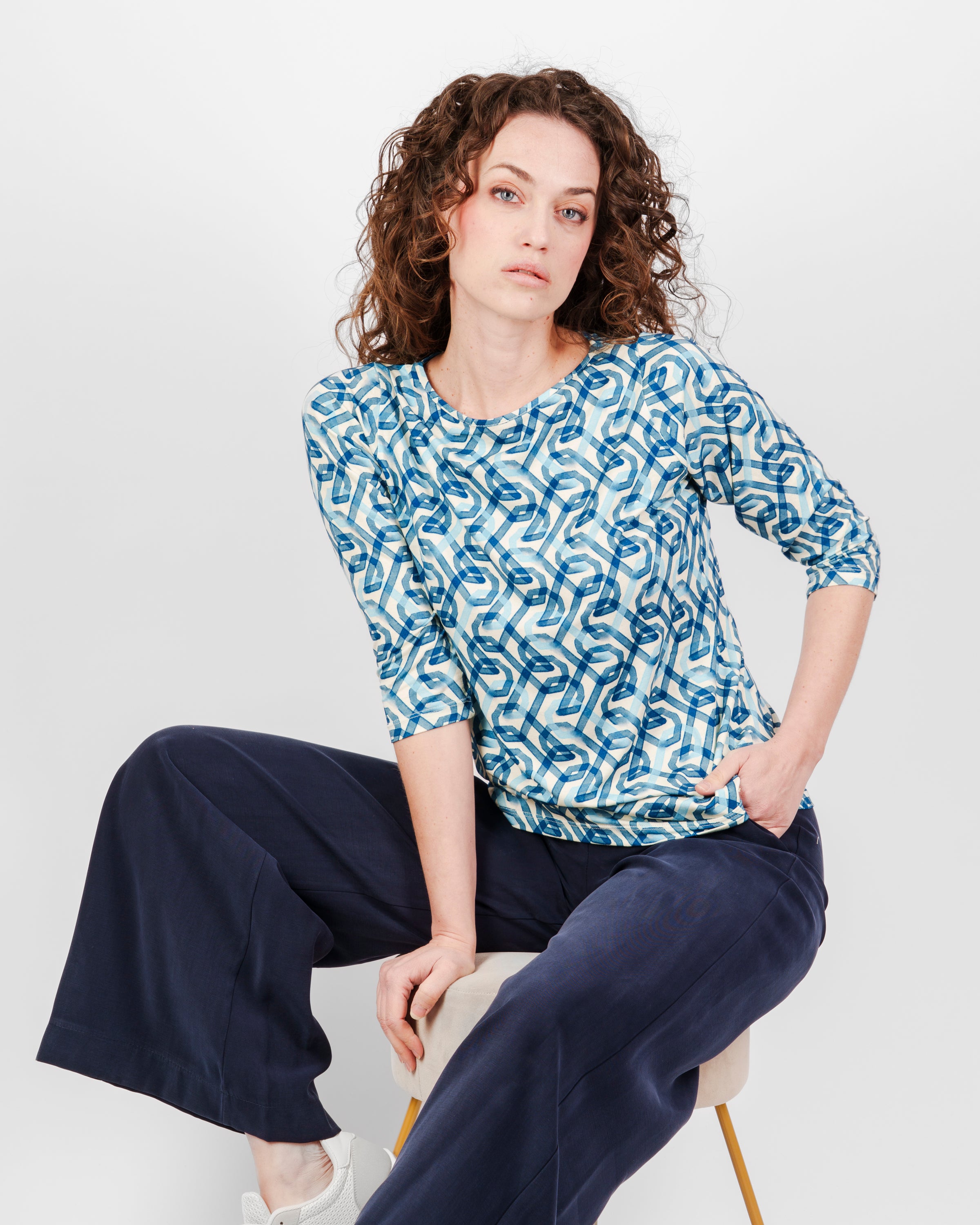 Maglia 3/4 in viscosa scollo barchetta 73048