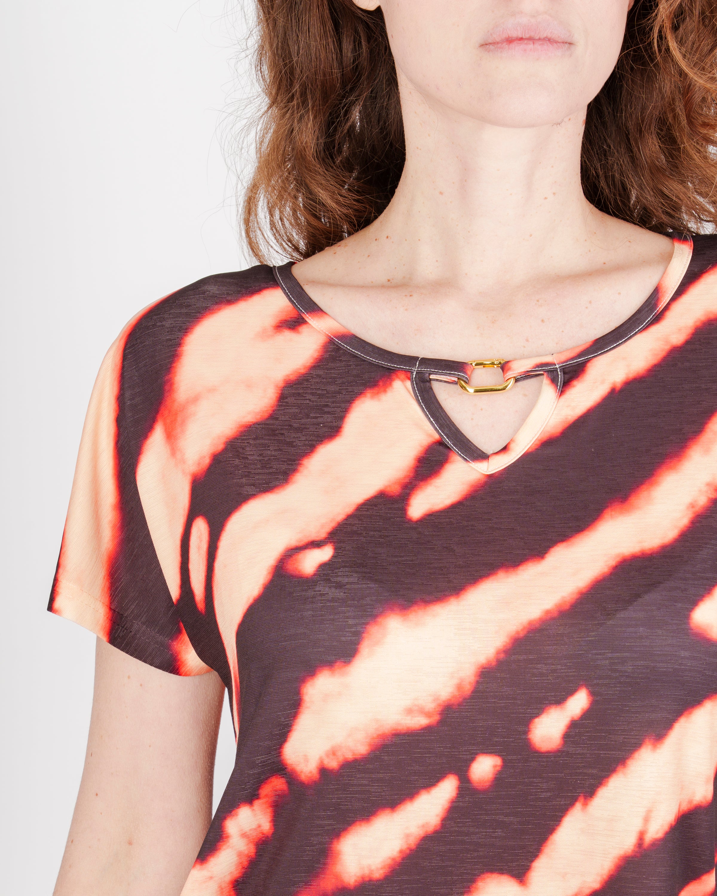 Maglia scollo barchetta stampa Tie Die 8145
