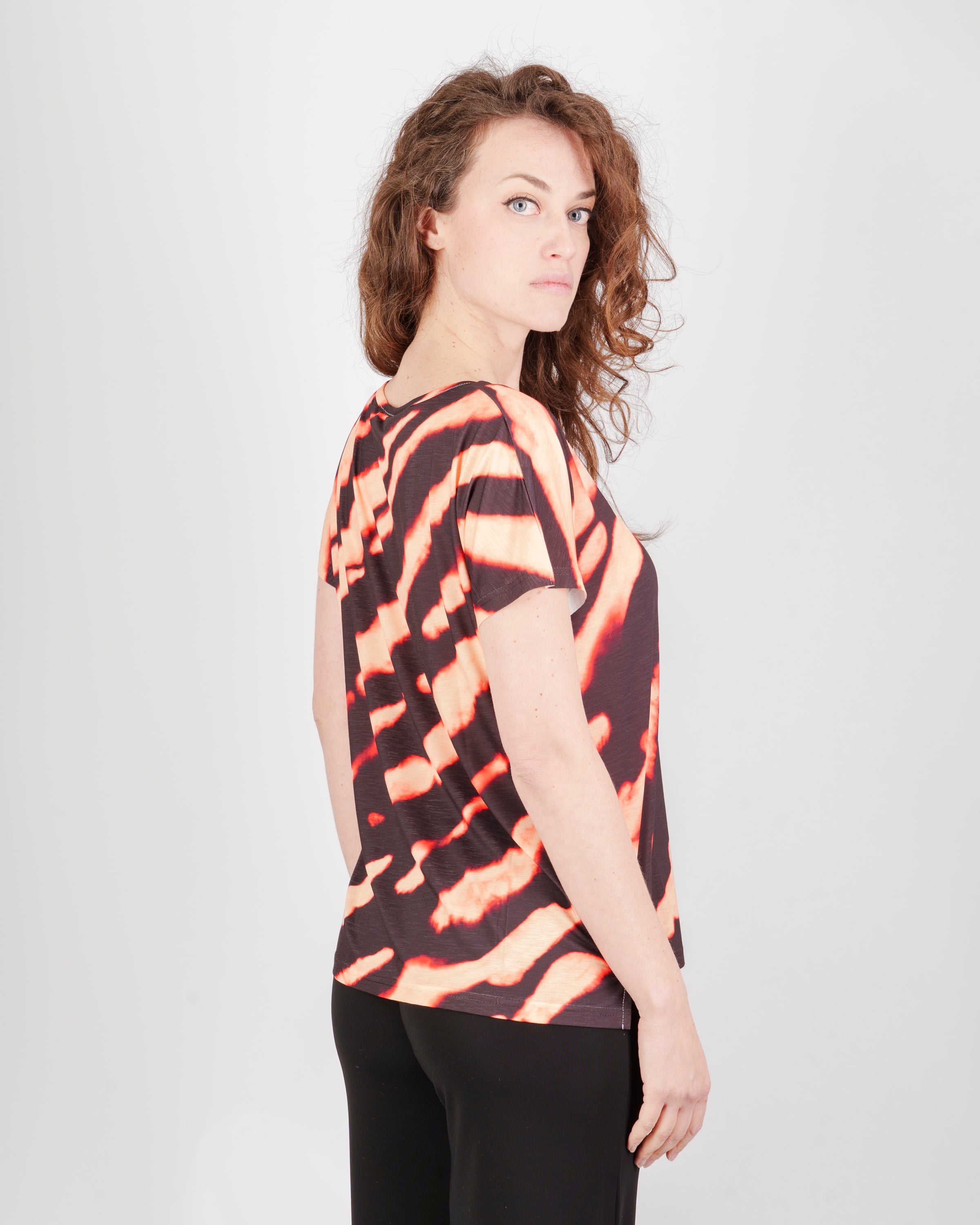 Maglia scollo barchetta stampa Tie Die 8145