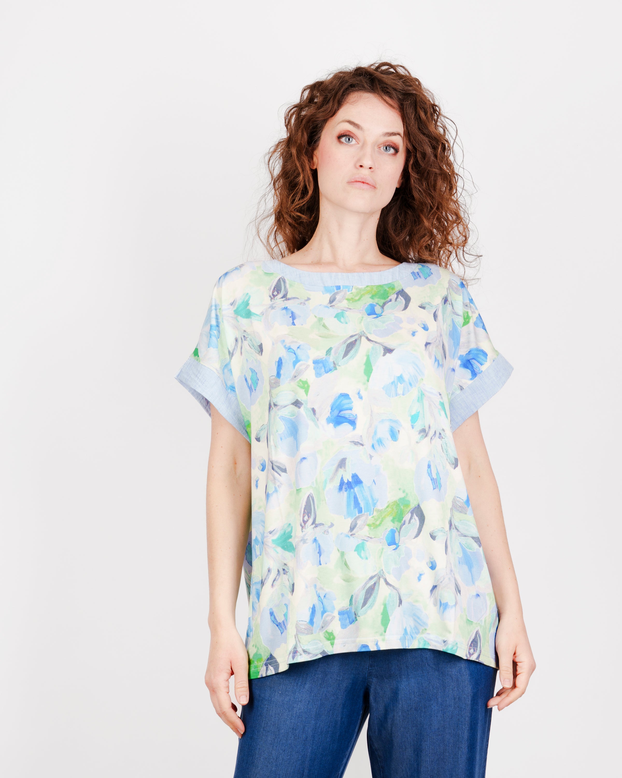Maglia OVER fiori sfumati inserto jeans S-500