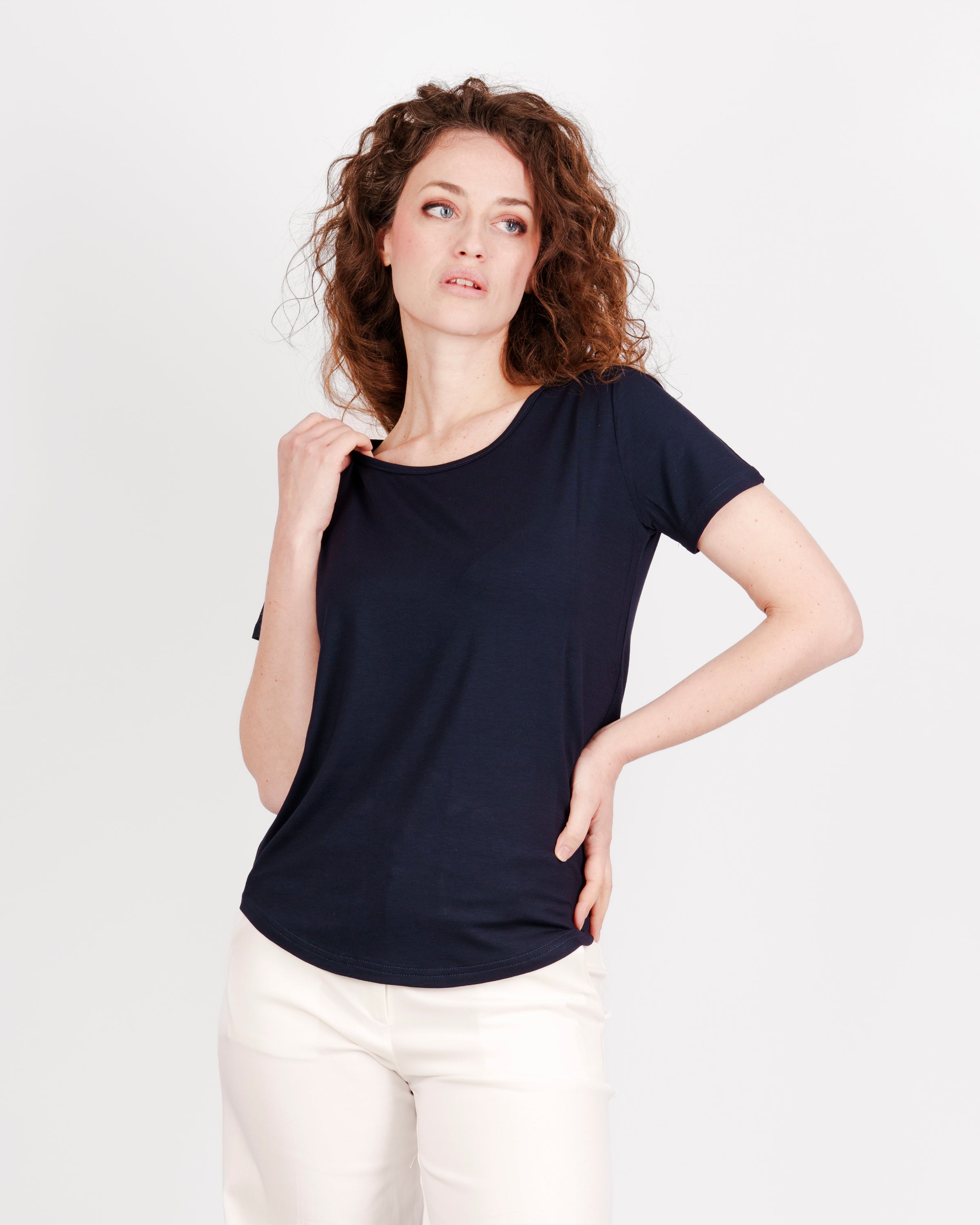 Maglia basica corta stondata C302