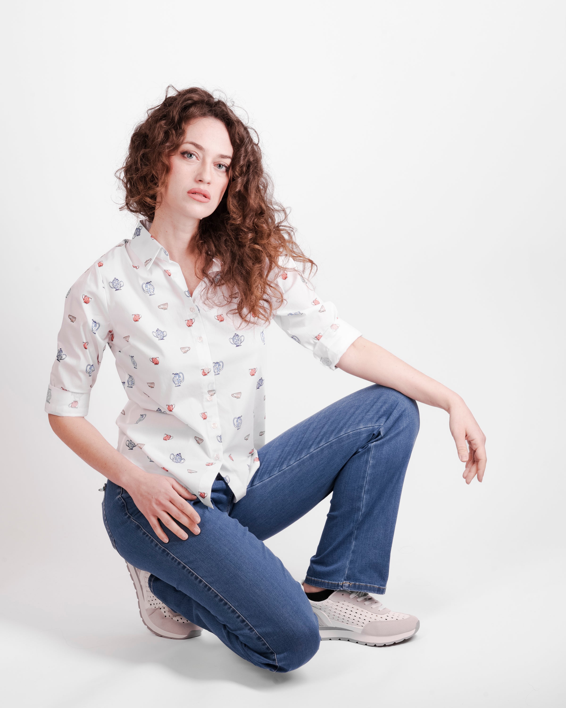 Camicia in cotone fantasia tazzine 26-43