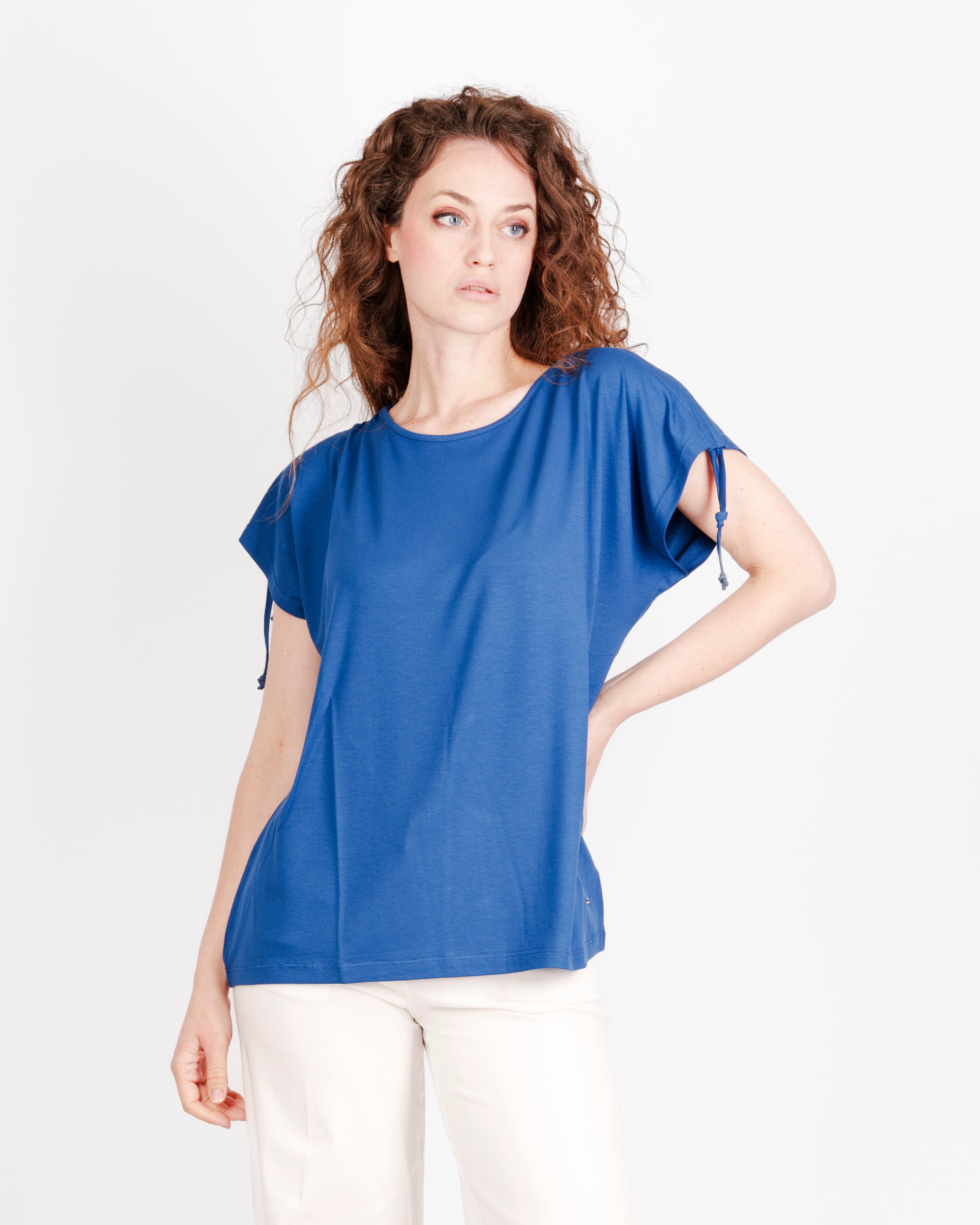 Maglia in viscosa coulisse spalla T-2318
