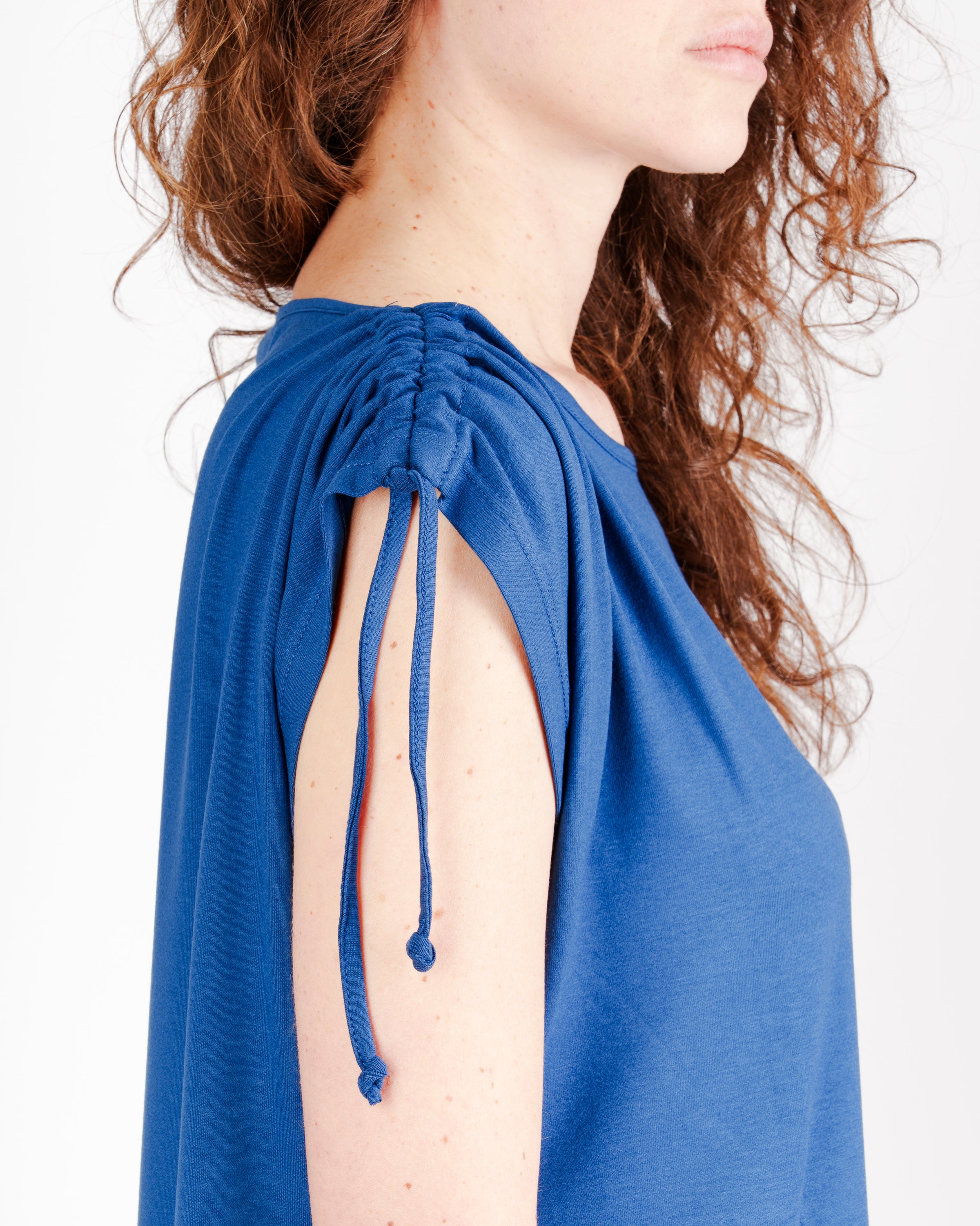 Maglia in viscosa coulisse spalla T-2318