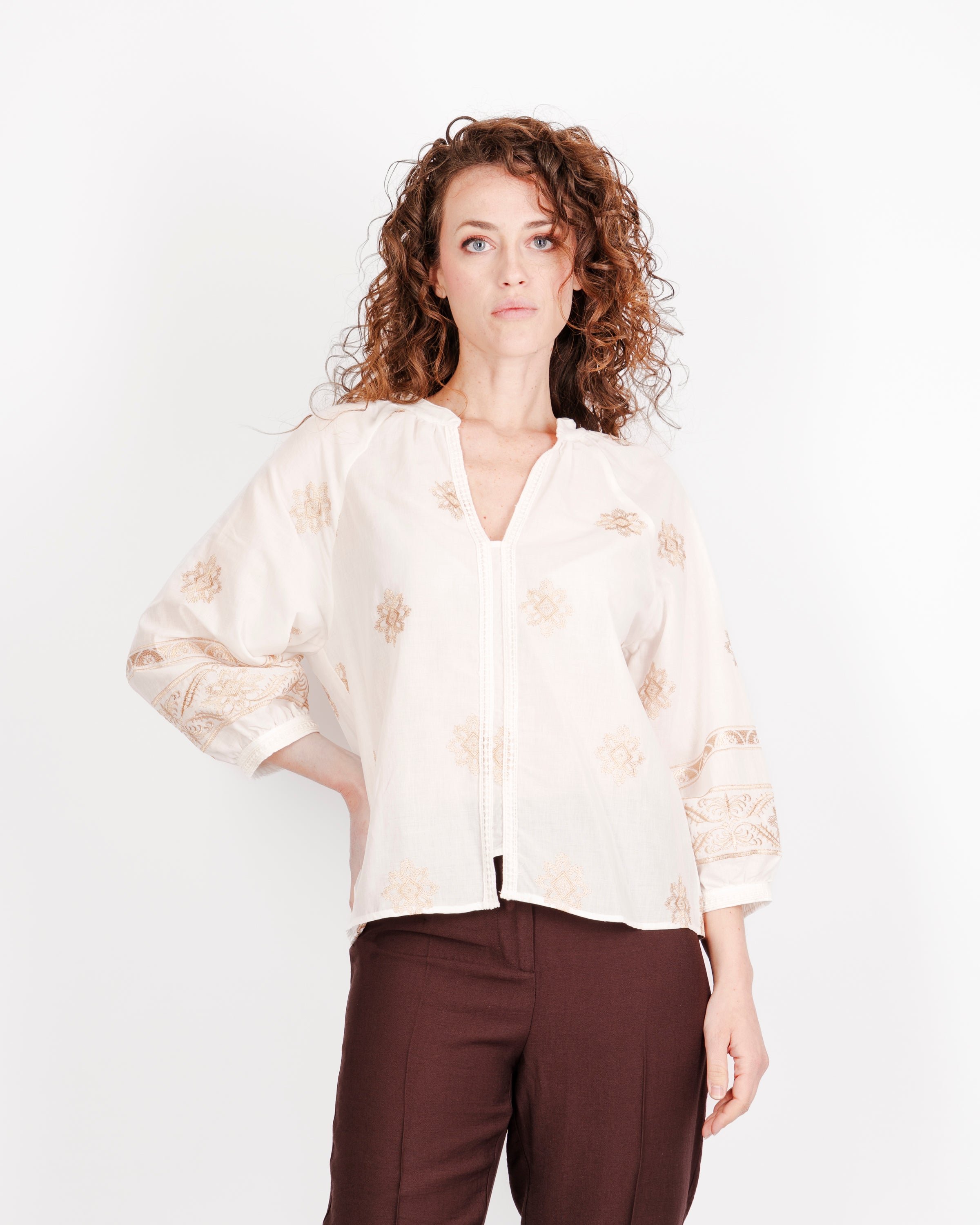 Camicia Edas manica a palloncino RICAMO