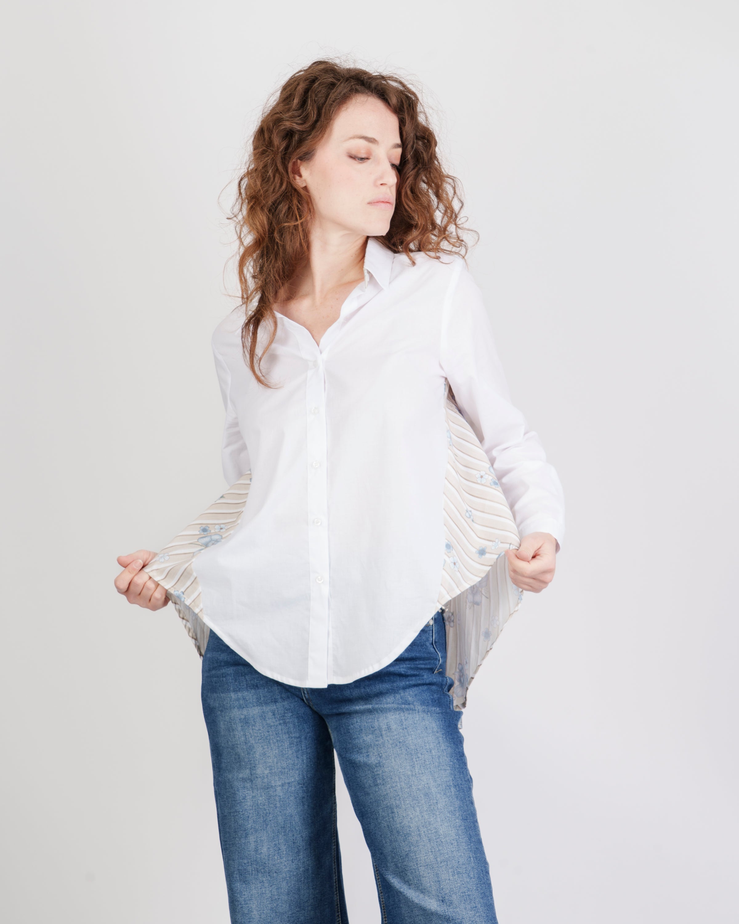 Camicia in cotone fantasia dietro 625812