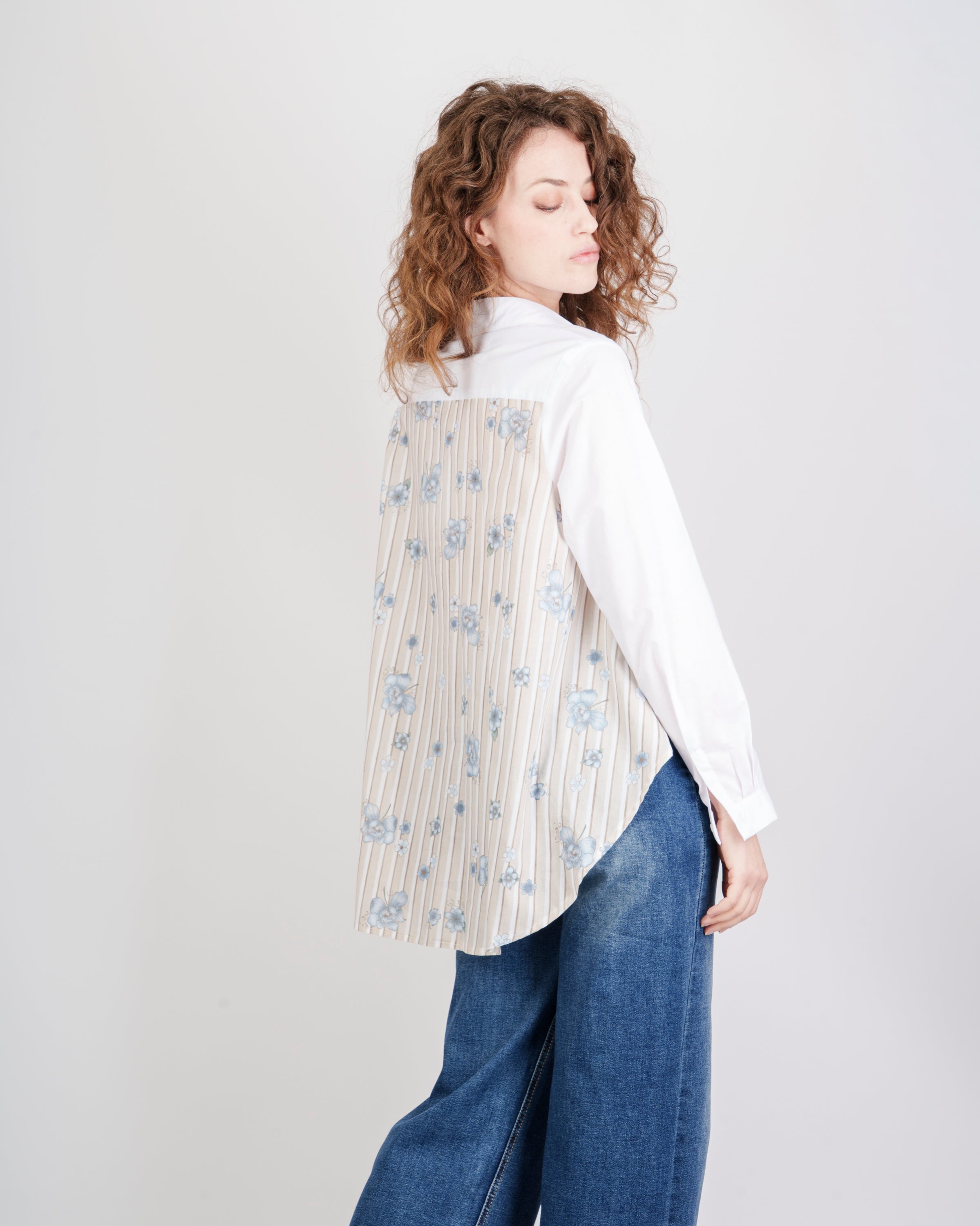 Camicia in cotone fantasia dietro 625812
