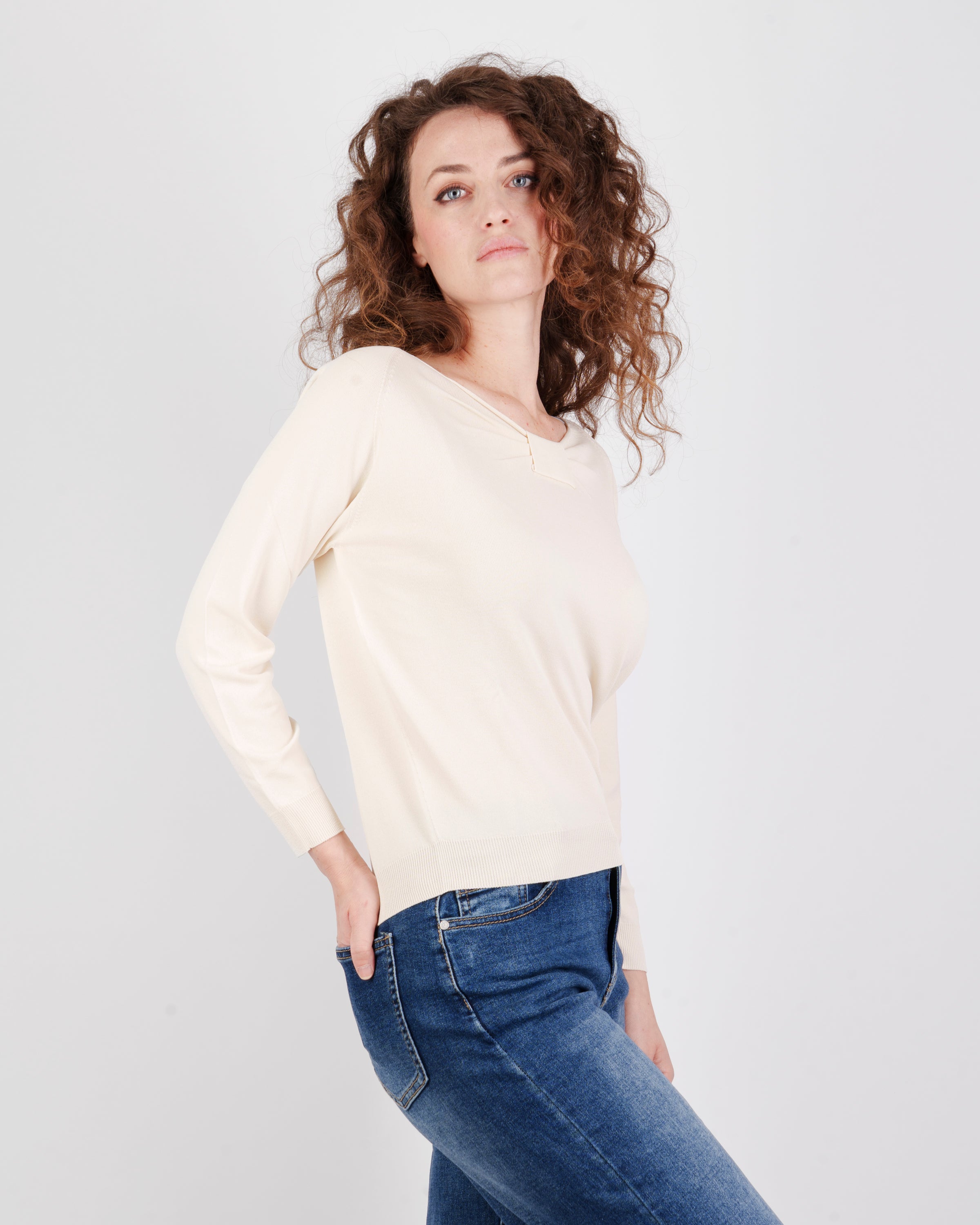 Maglia in viscosa motivo piega 16006