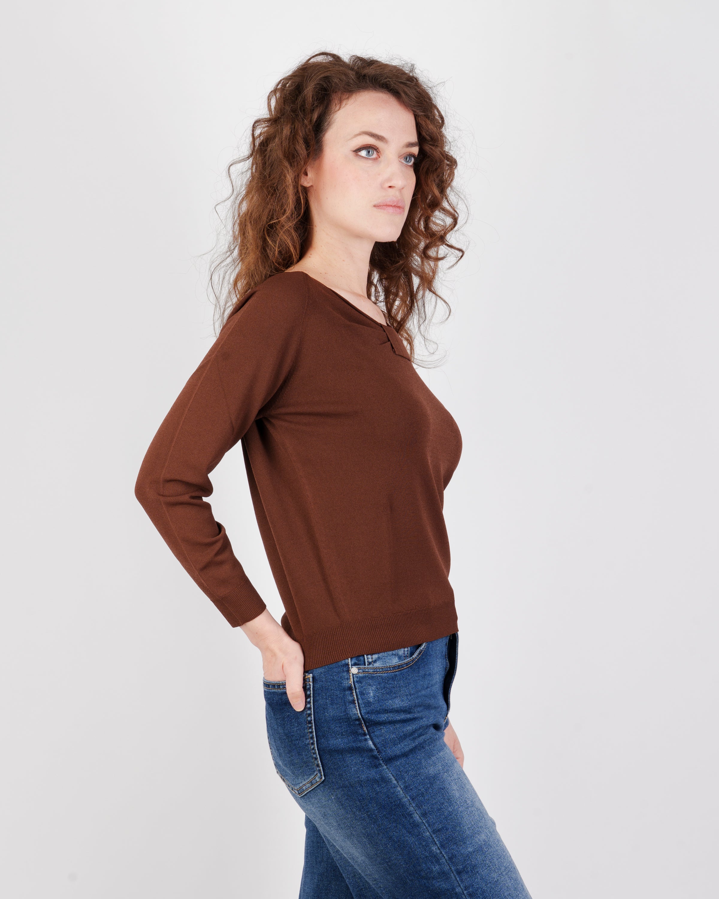 Maglia in viscosa motivo piega 16006