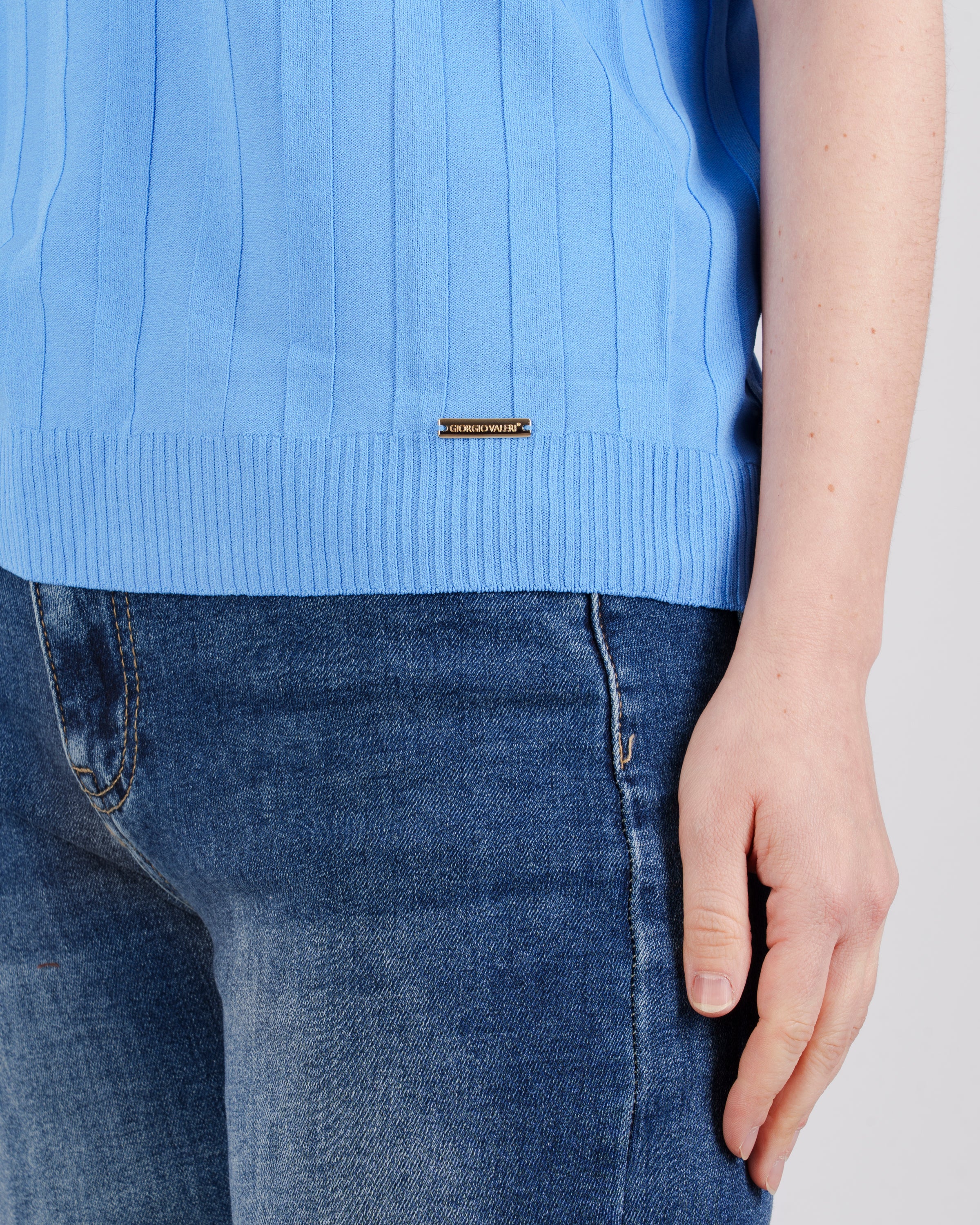 Maglia scollo a V motivo coste 92428