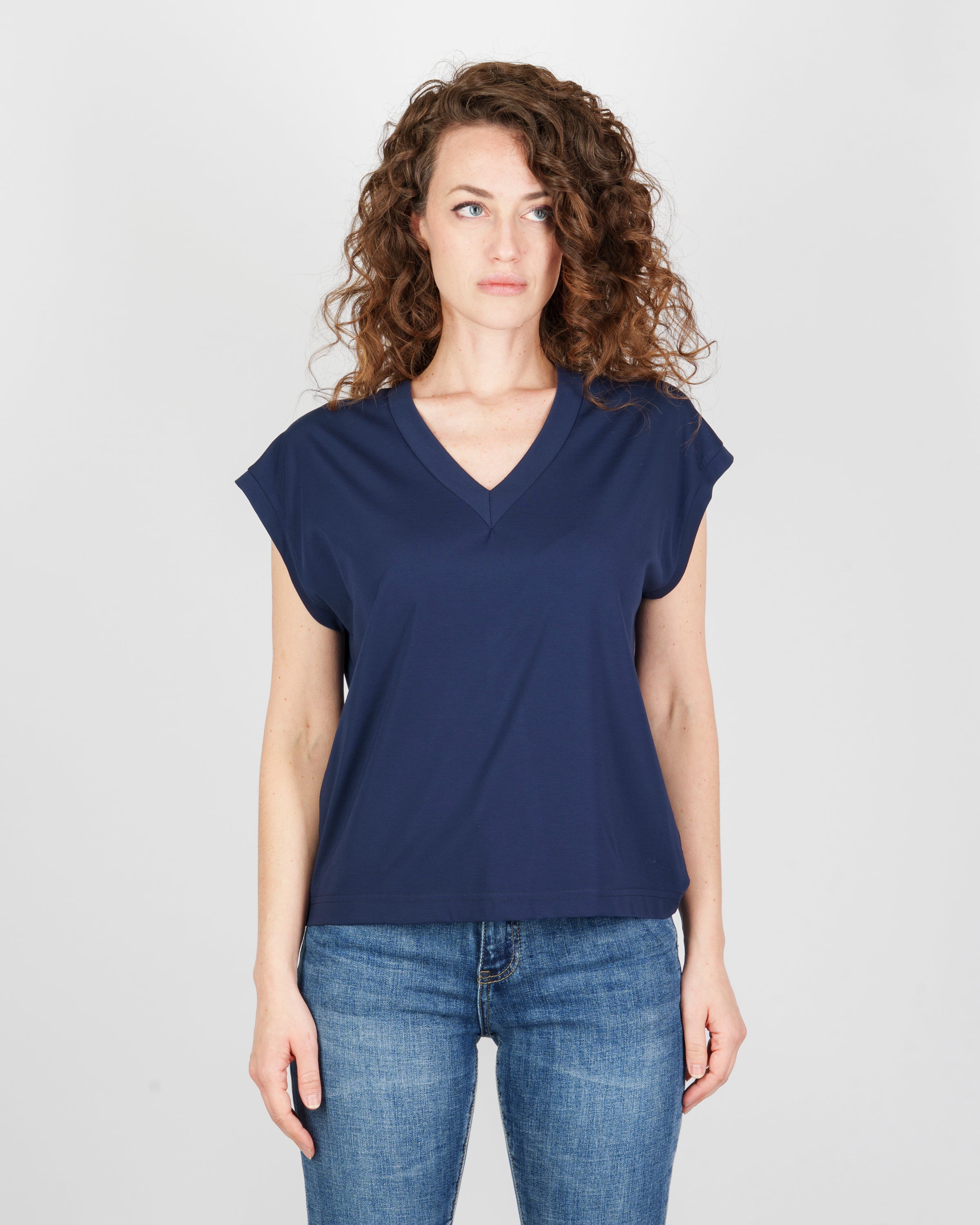 T-shirt scollo a V manica scesa 4023/3