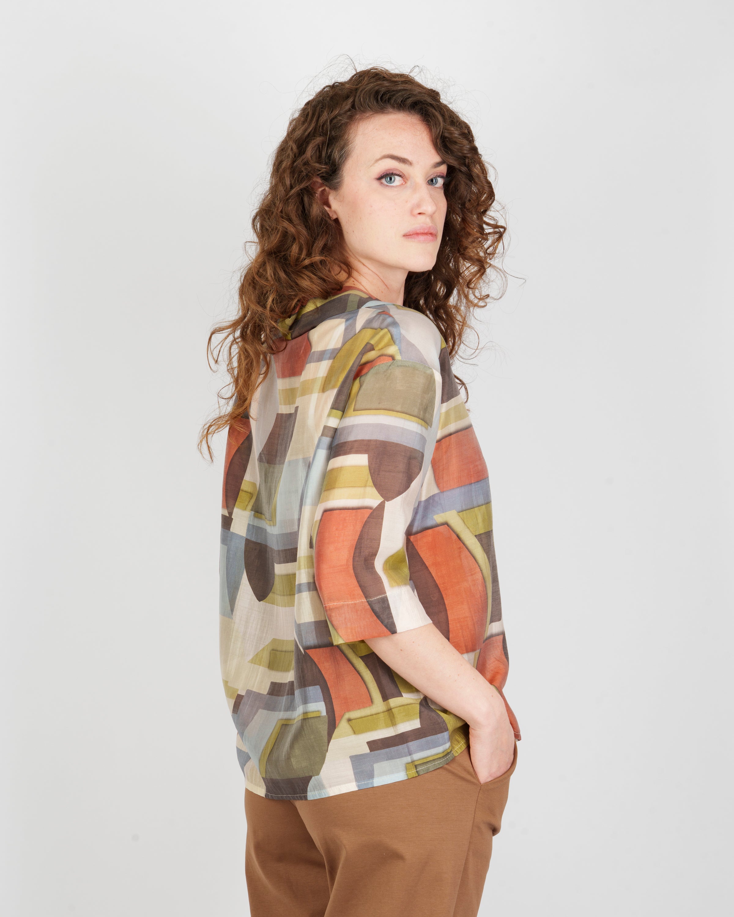Camicia fantasia geometrica DS 1383