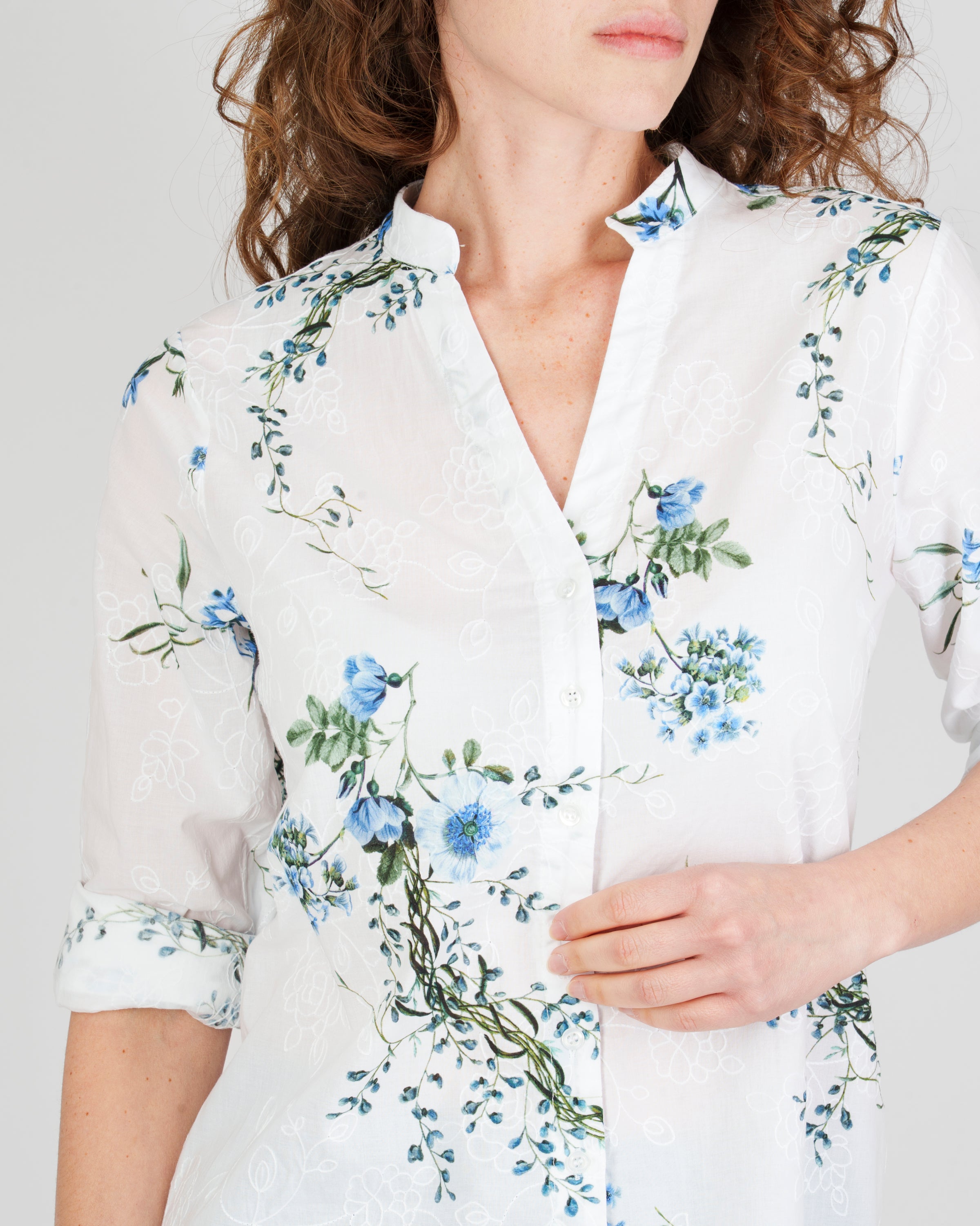 Camicia collo coreana lunga ricamo e fiori 26-58
