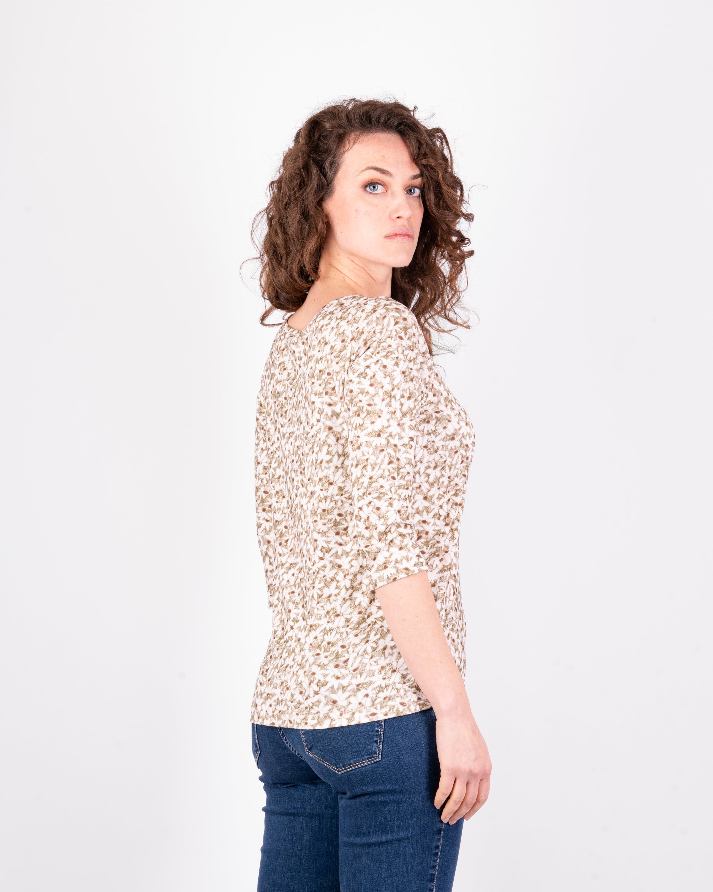Maglia manica 3/4 in jersey fantasia fiori 605-11