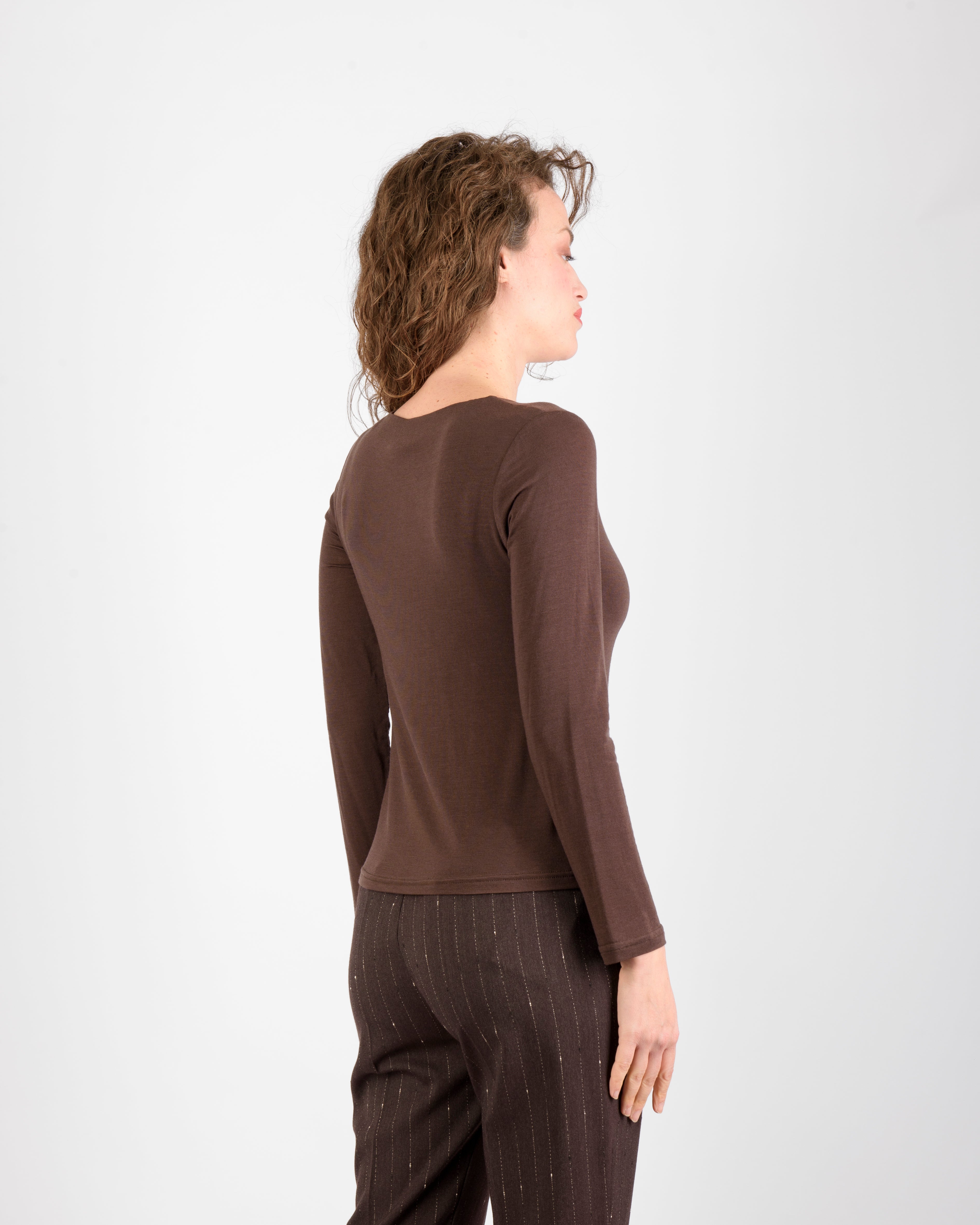 Maglia sottogiacca lana scollo quadro H413/6