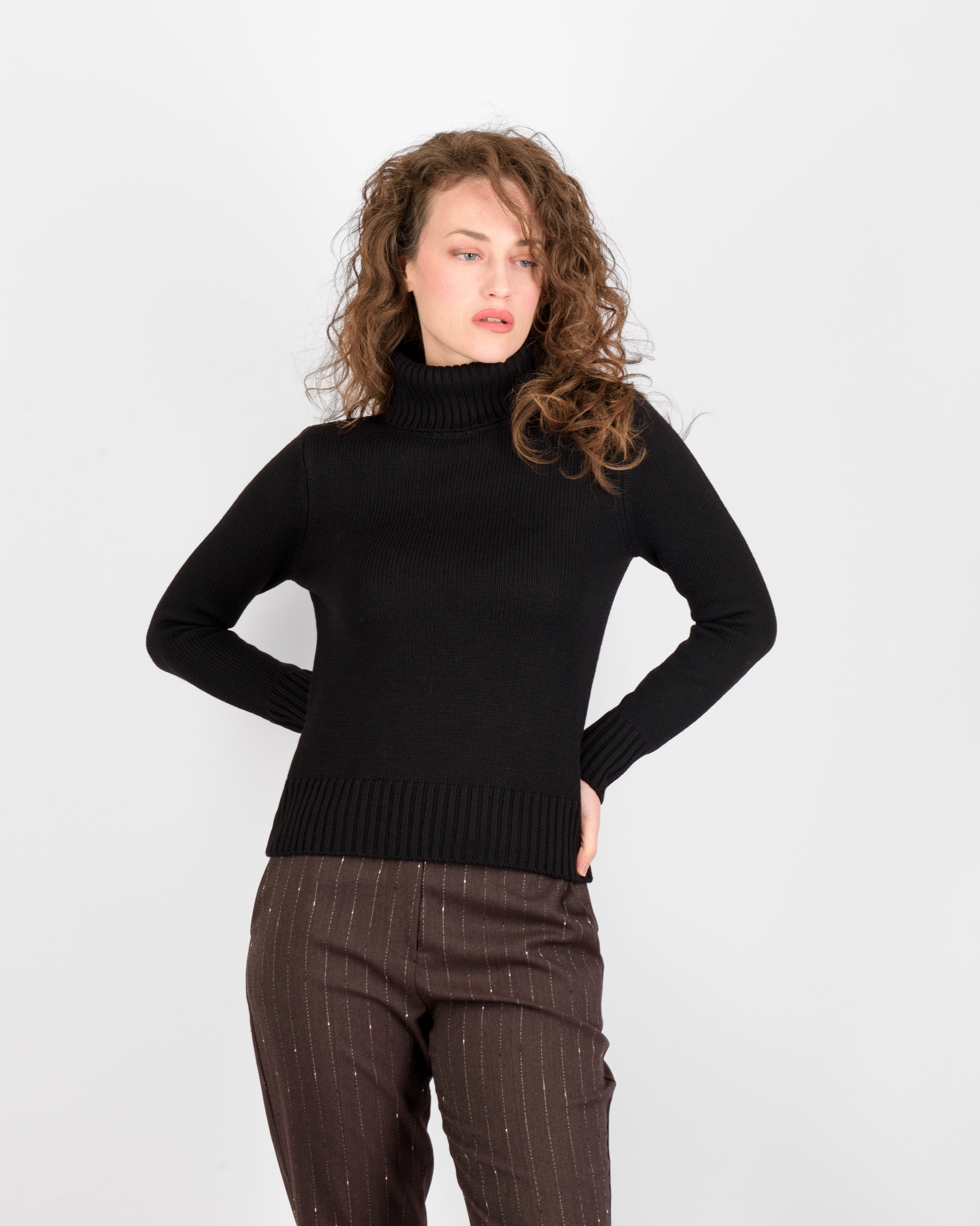 Maglia dolcevita rasata pura lana KN 04