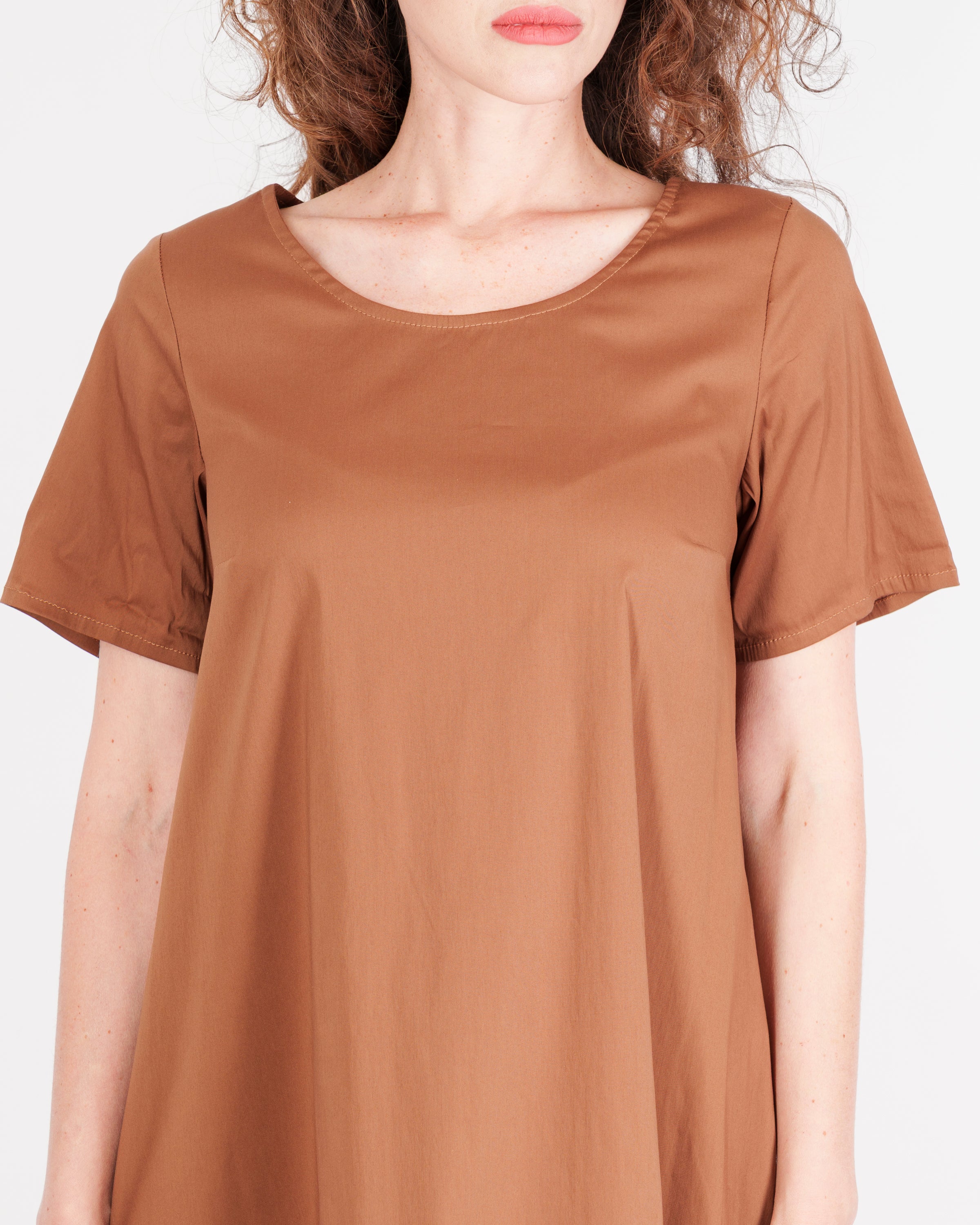 Abito in cotone manica corta con balze DS 1167
