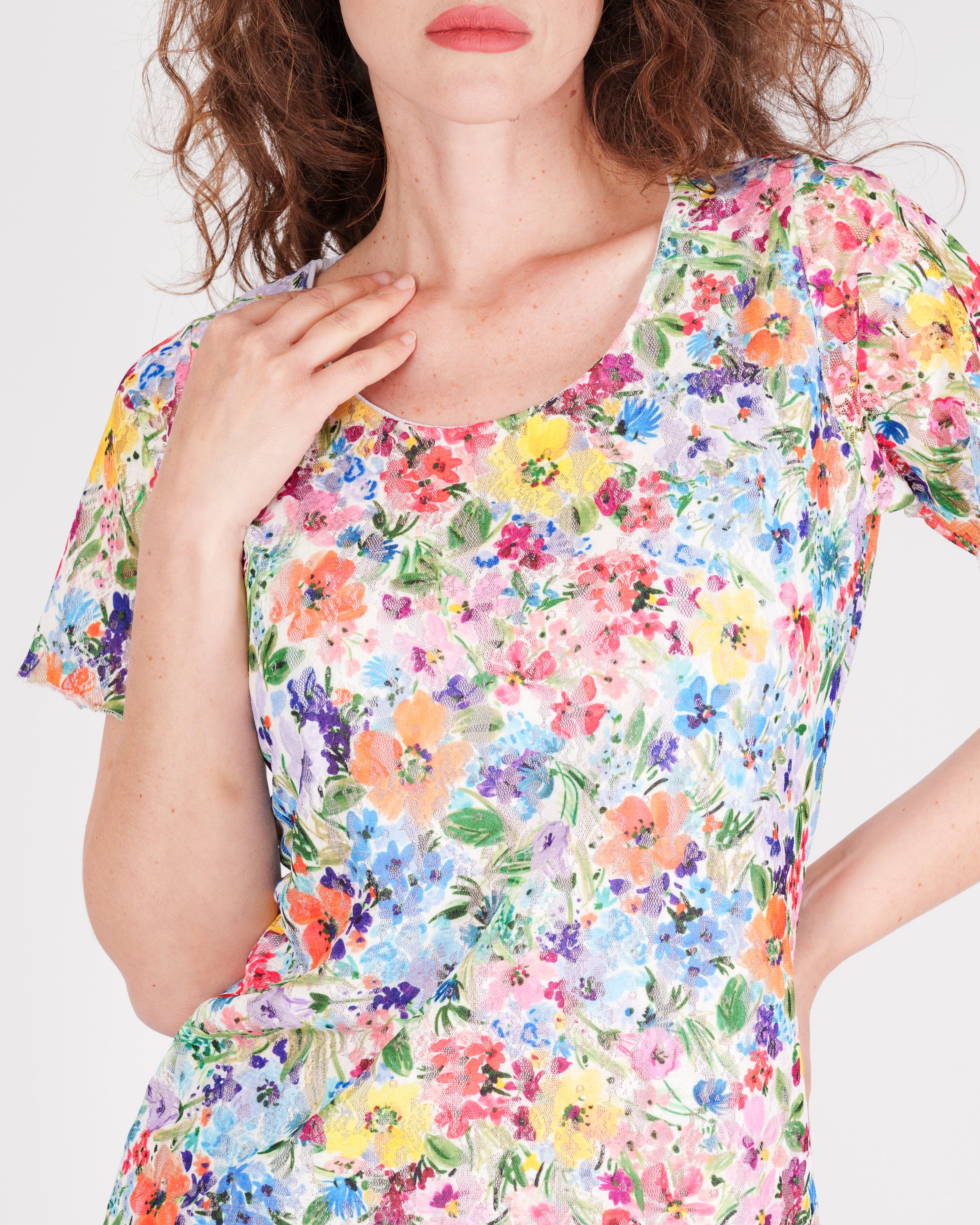 Maglia girocollo pizzo e tulle fantasia 215/4