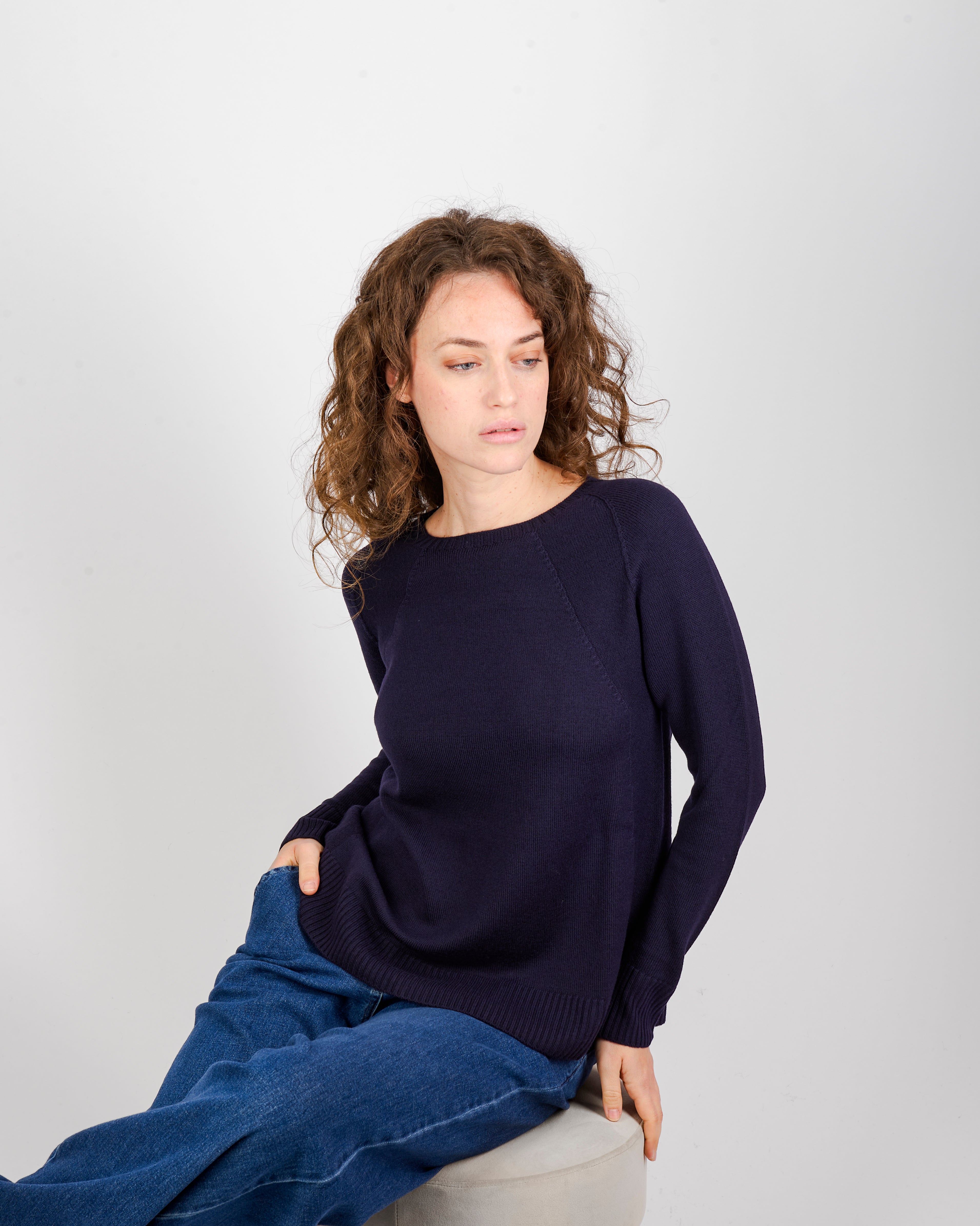 Maglia girocollo pura lana svasata W-250