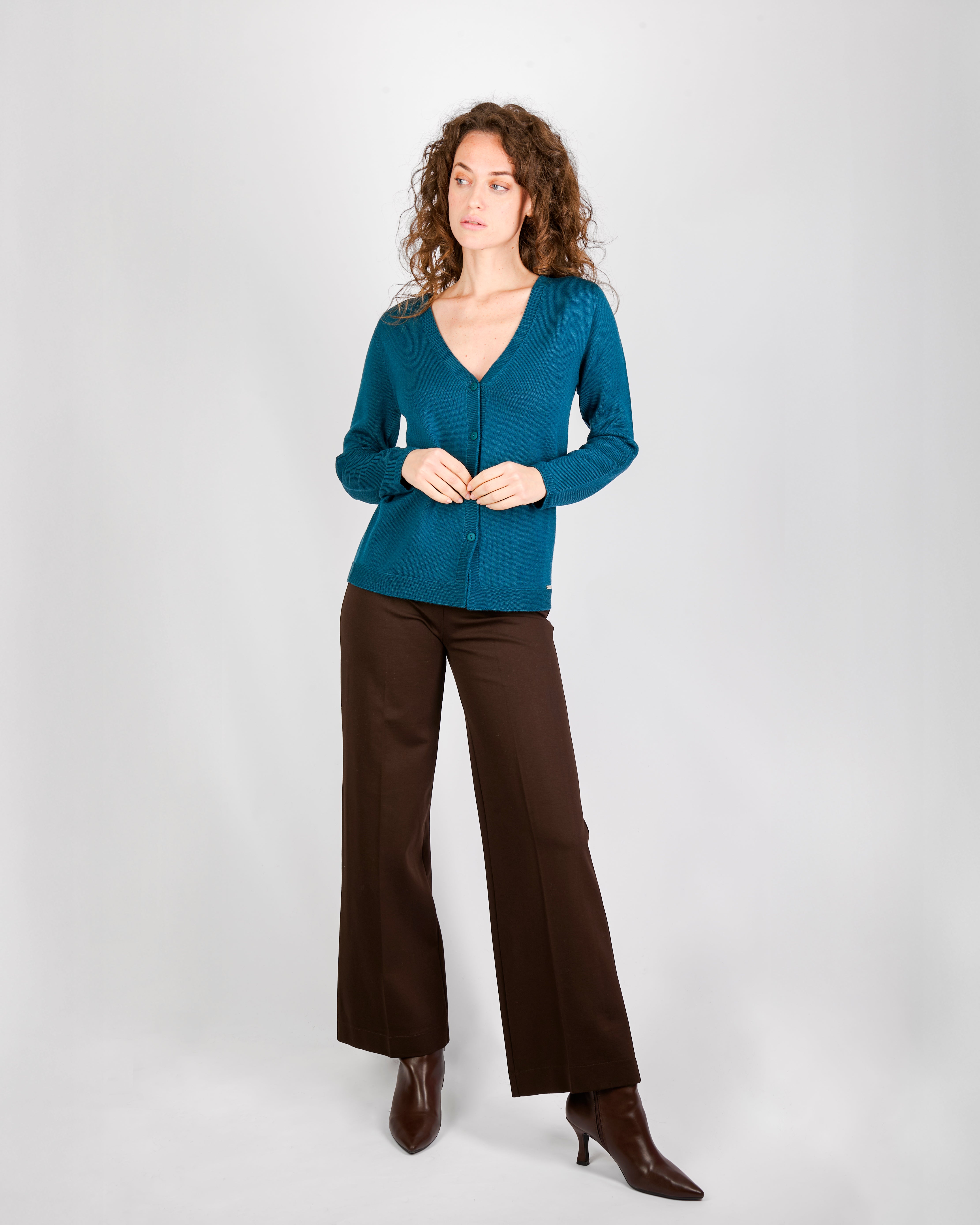 Cardigan rasato bottoni pura lana Z9626