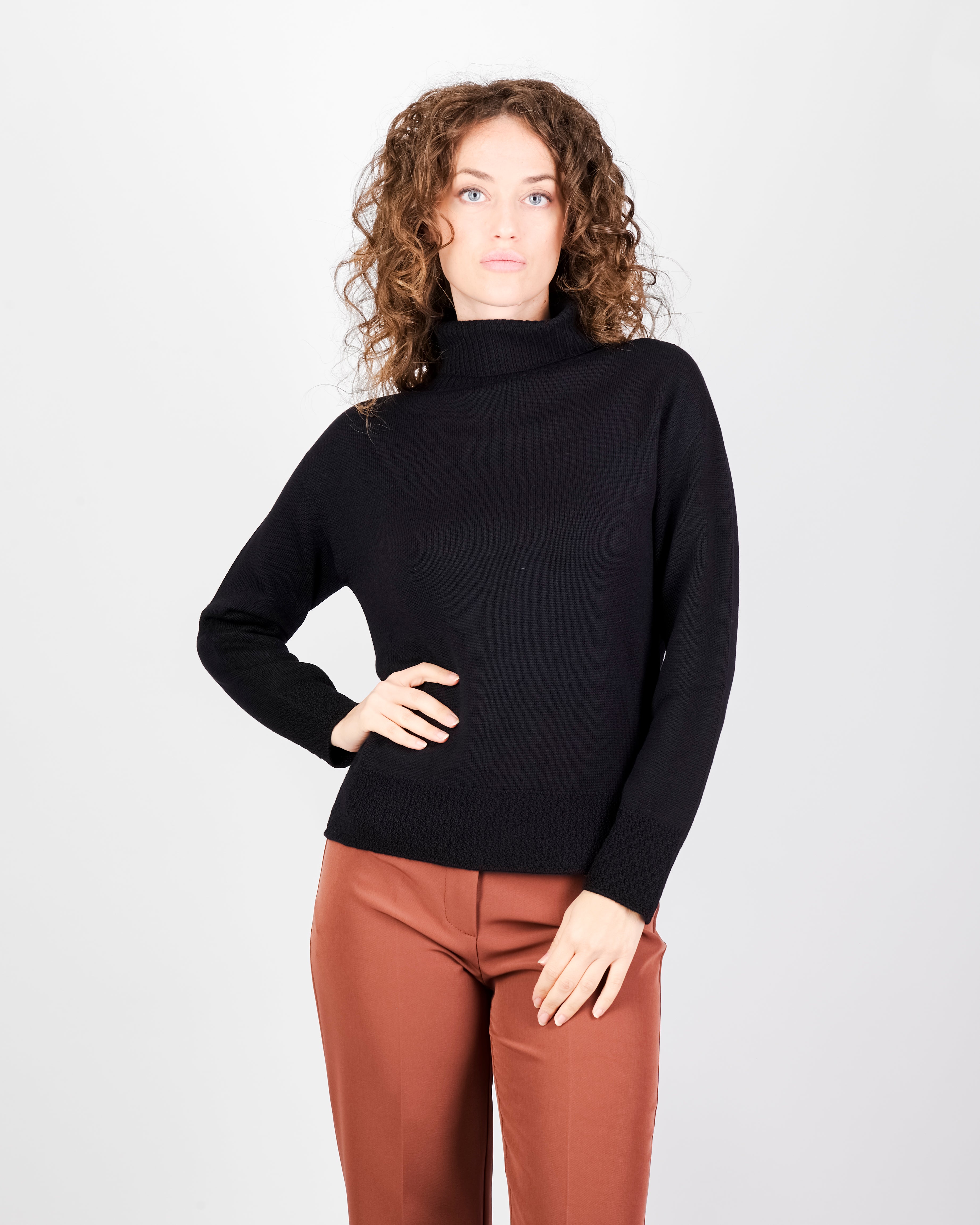 MAglia dolcevita motivo fondo links CA 266D