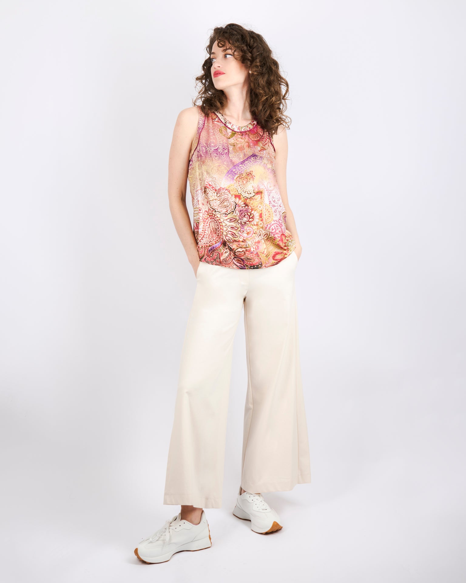 Top fantasia fiori SOBELE