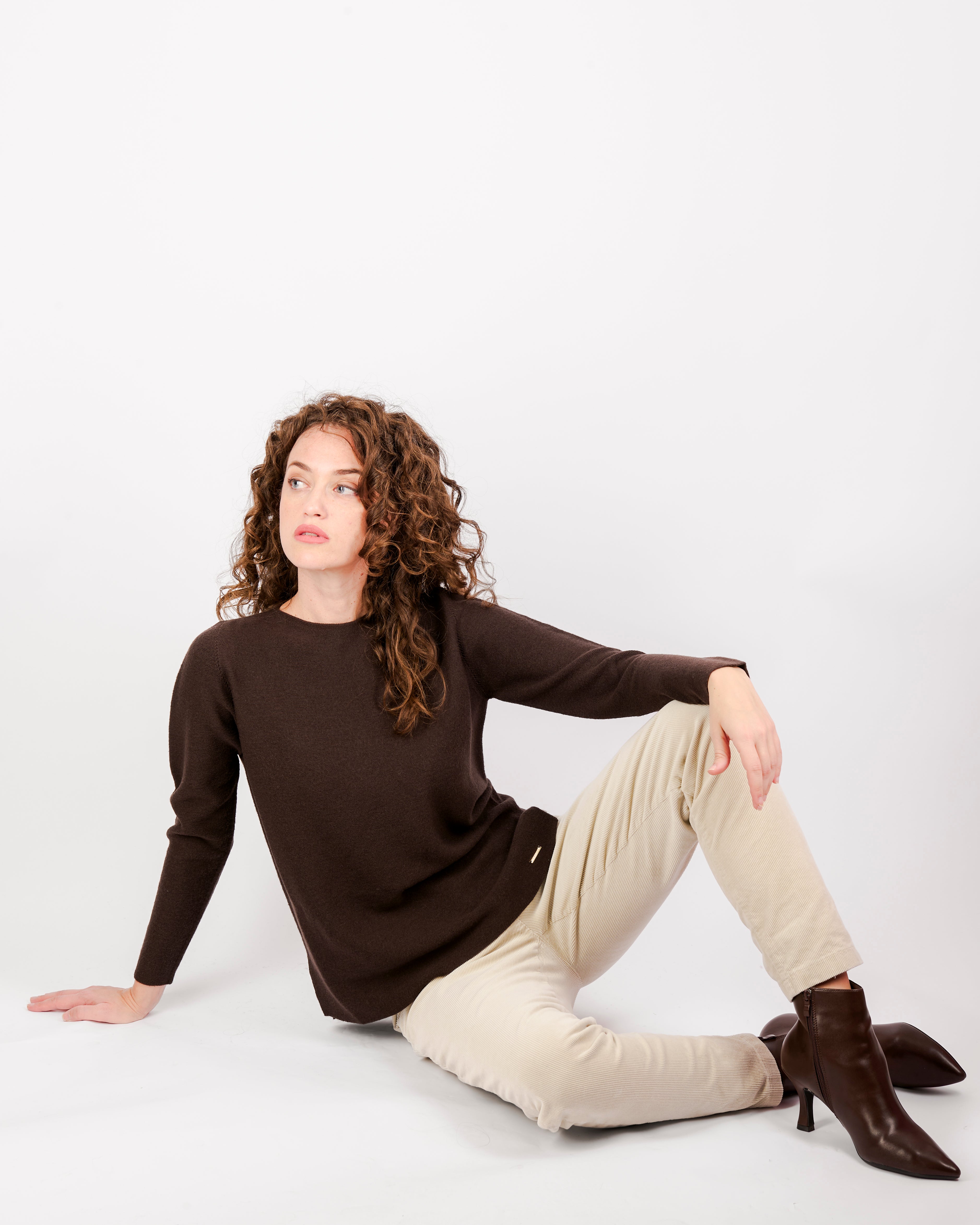 Maglia girocollo pura lana links spacchi 25Z 1081