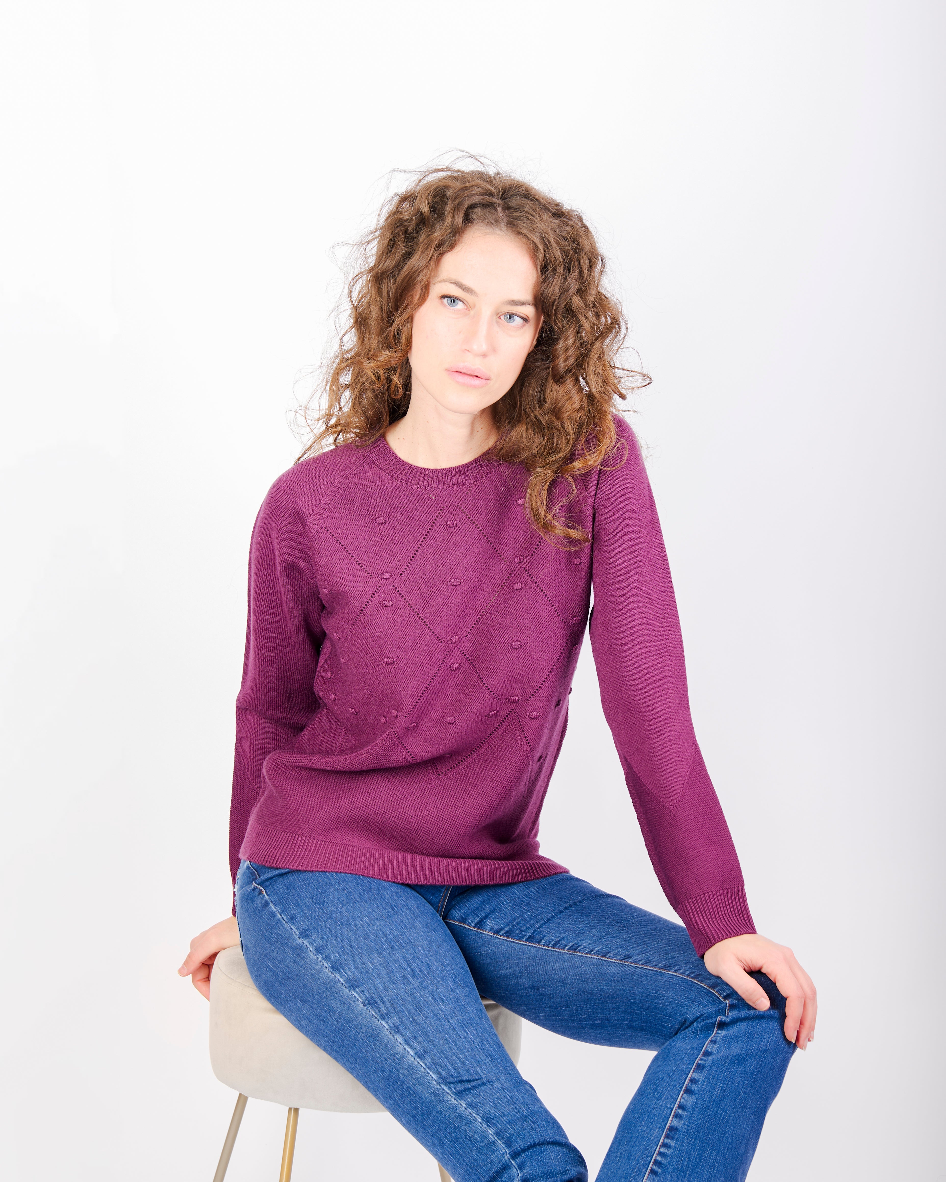 Girocollo motivi bugnetti pura lana Z9555