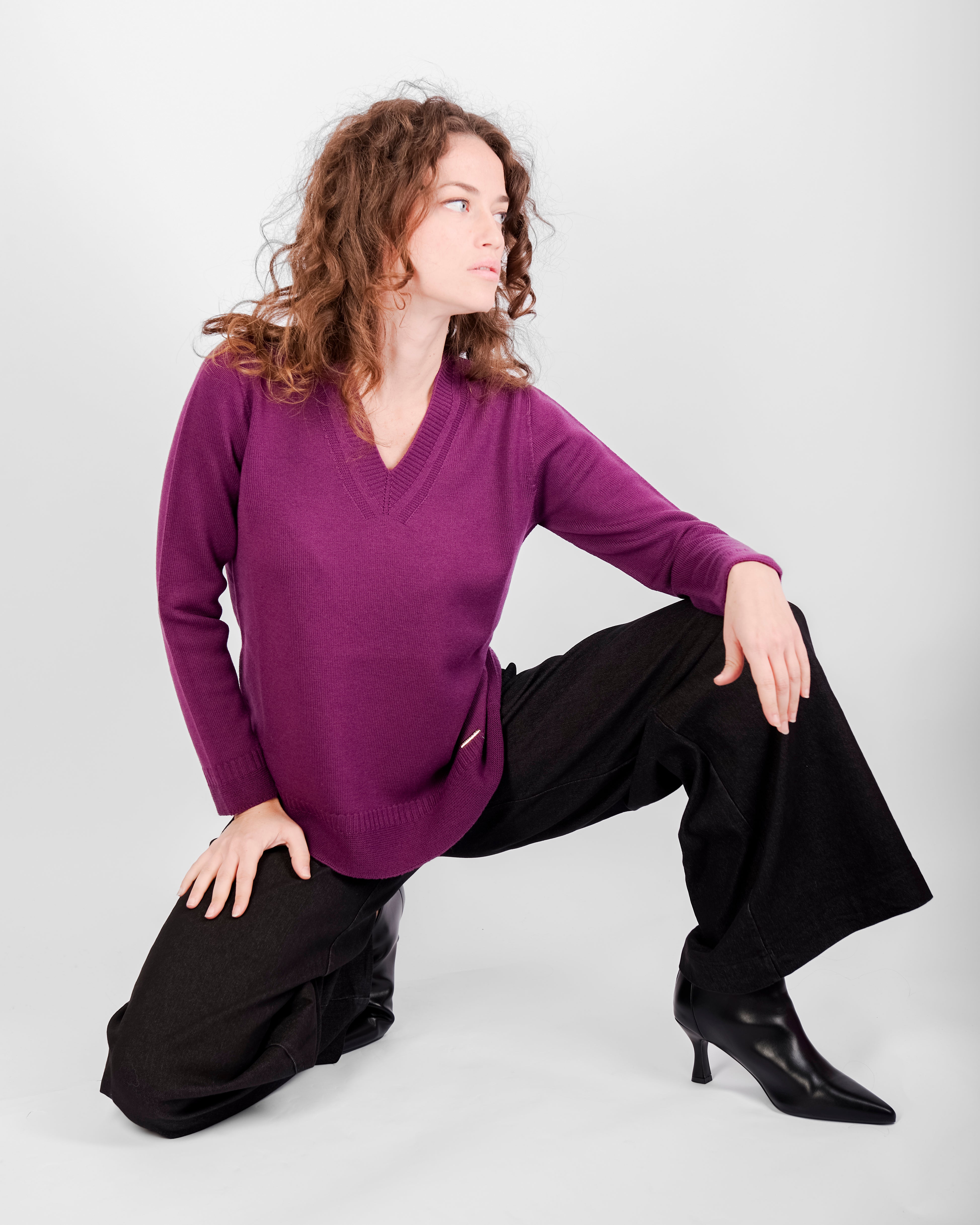 Maglia scollo a V fondo link Z9414