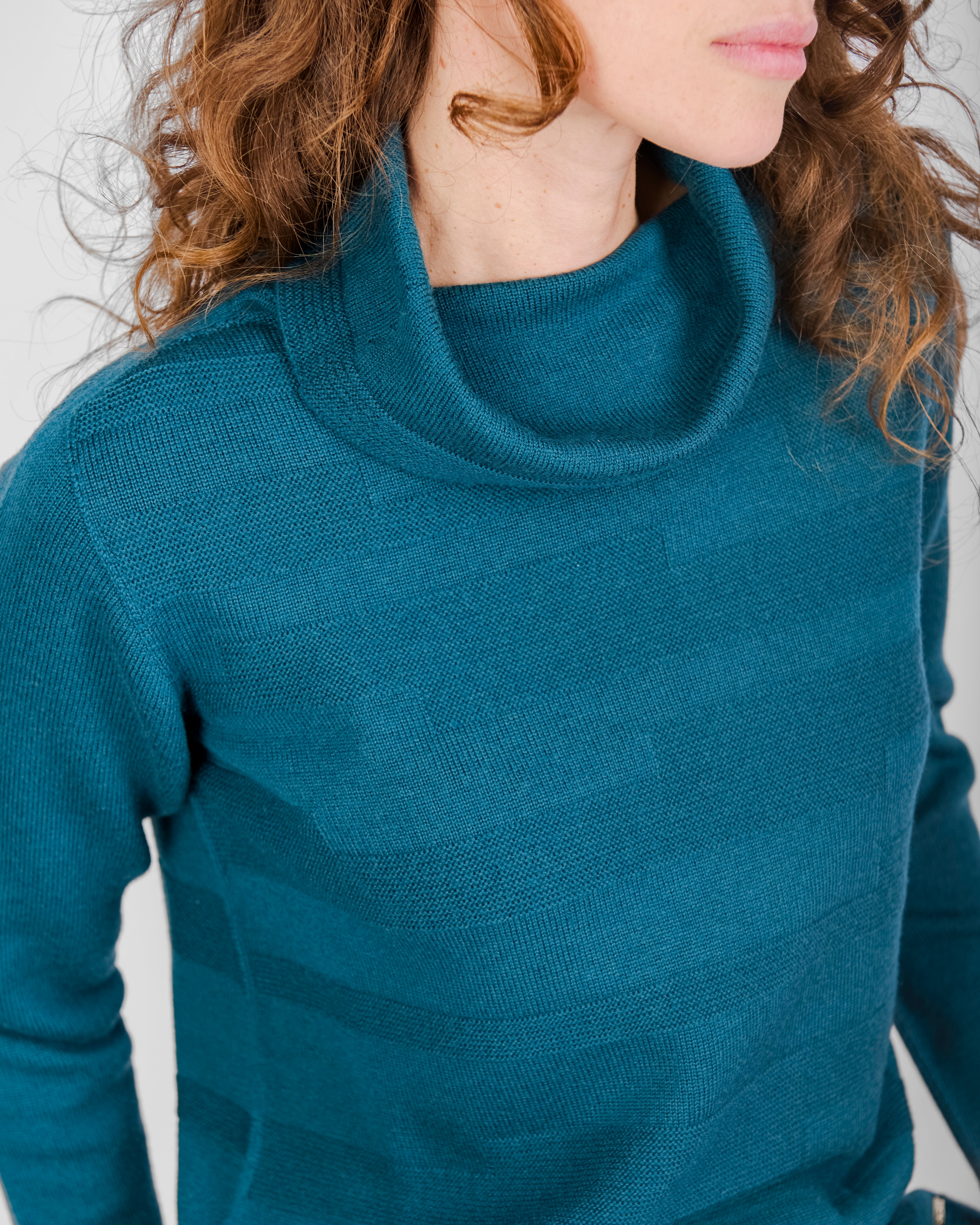 Maglia collo a ciambella motivi links Z 9517