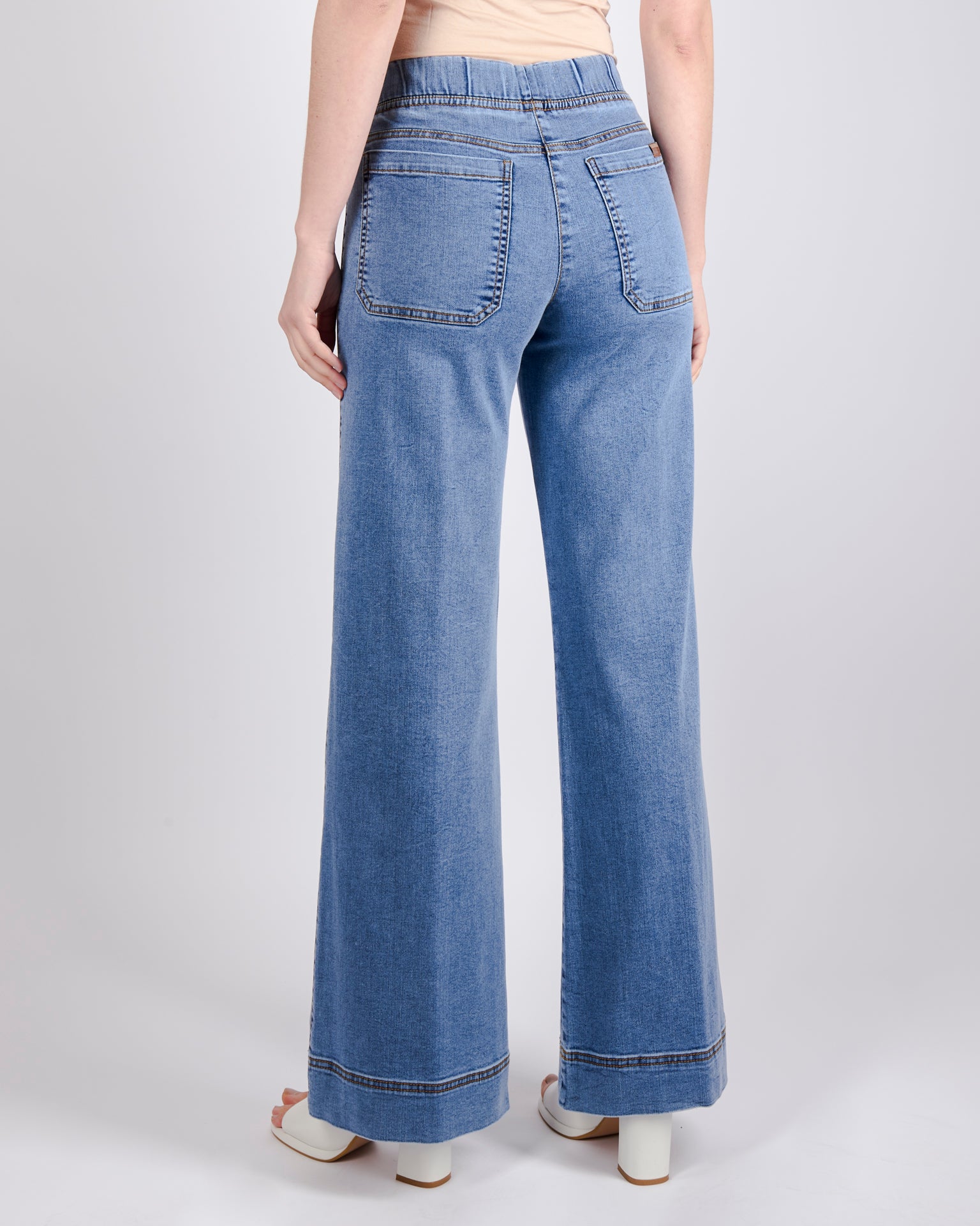 Jeans chiaro a palazzo 21972