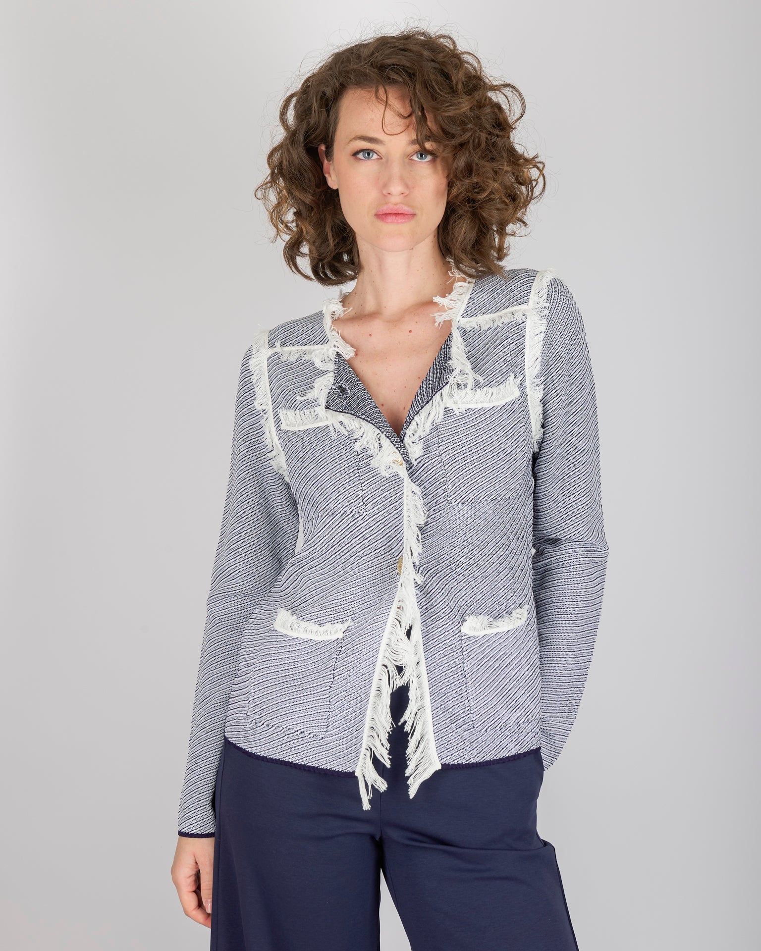 rtdgcv Giacca vintage leopardata in denim da donna, patchwork, con motivo leopardato e maniche lunghe, giacca di jeans grigia da donna con pelliccia patchwork leopardato, giacca da mezza stagione rtdgcv Giacca vintage leopardata in denim da donna, patchwork, con motivo leopardato e maniche lunghe, giacca di jeans grigia da donna con pelliccia patchwork leopardato, giacca da mezza stagione