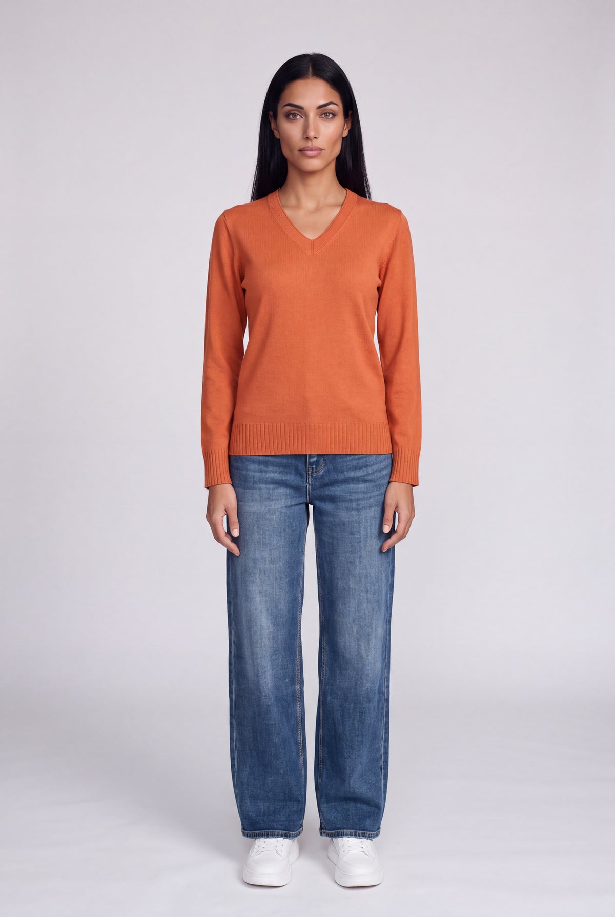 Maglia pura lana scollo a V arancione da donna, maniche lunghe e orlo a costine
