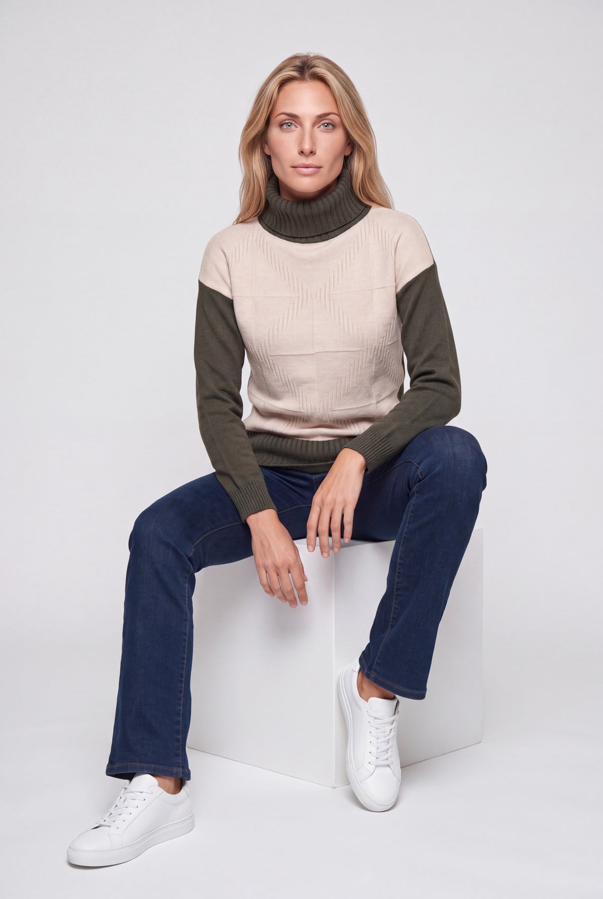 Maglia collo ciambella bicolor 21427