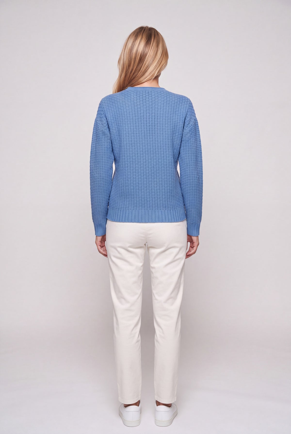 Maglione punto canestro donna color ocra, girocollo con lavorazione in rilievo e polsini a coste