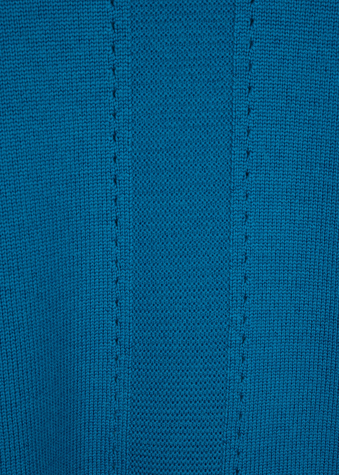 Maglia scollo a V punzonata Z9126